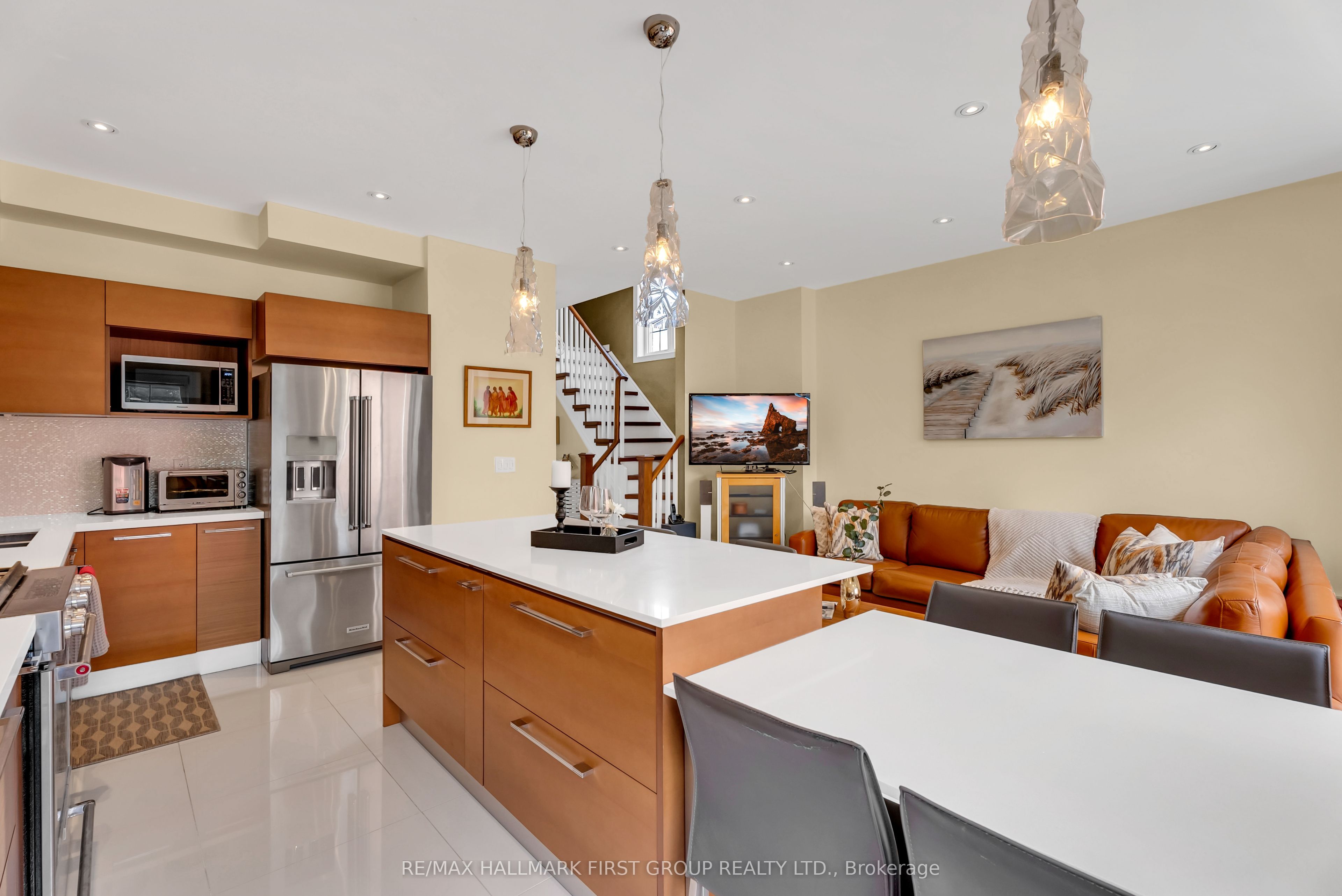 25 Crispin Court