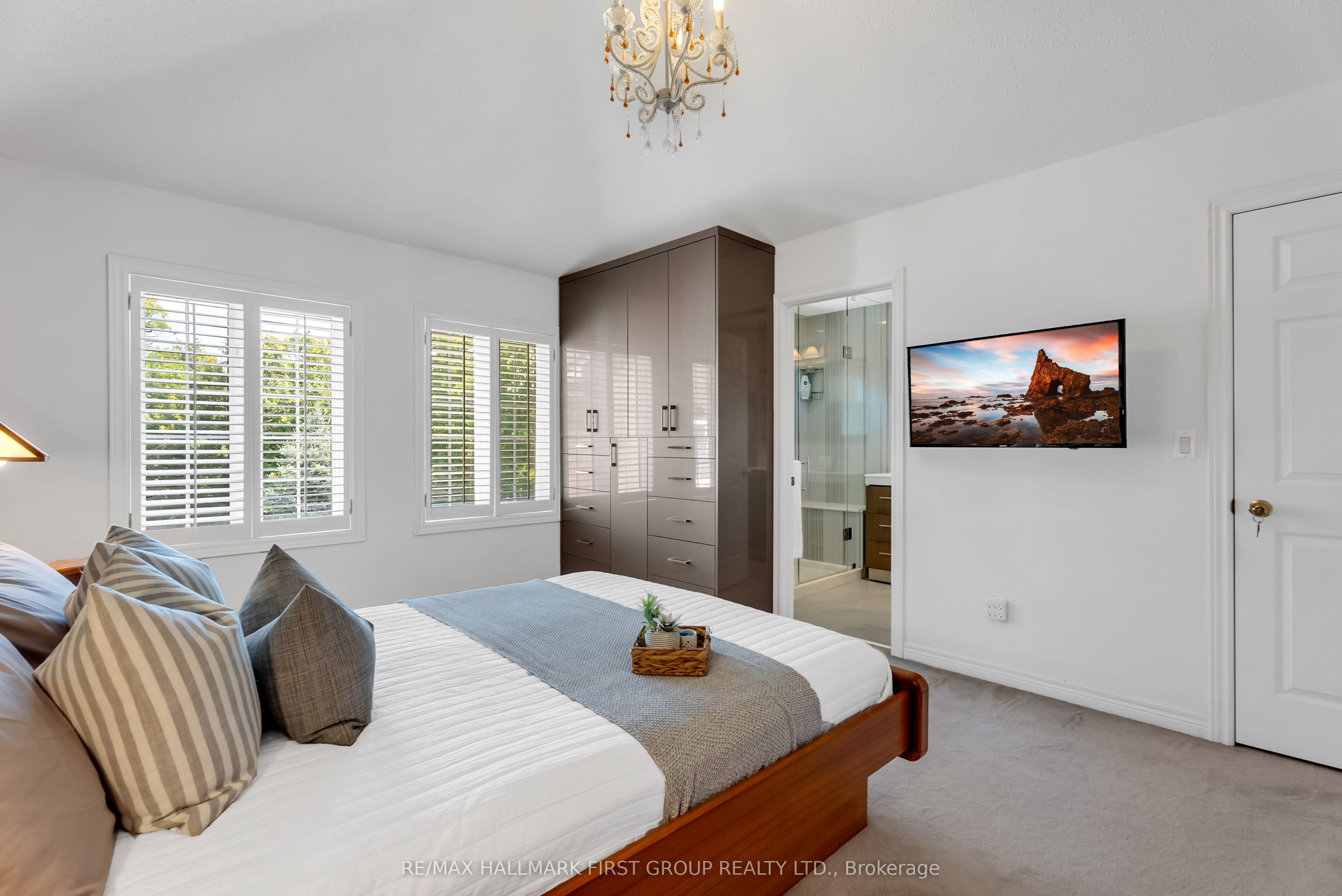 25 Crispin Court