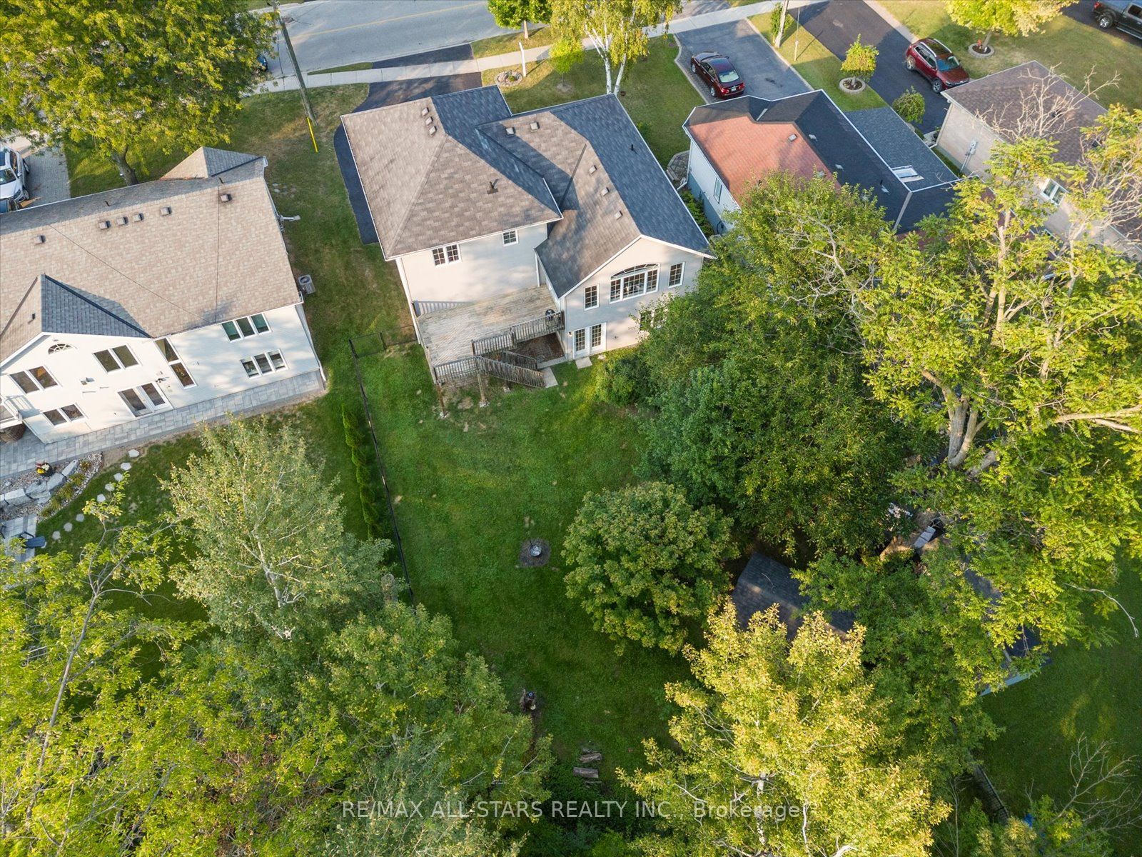 121 Riverglen Drive