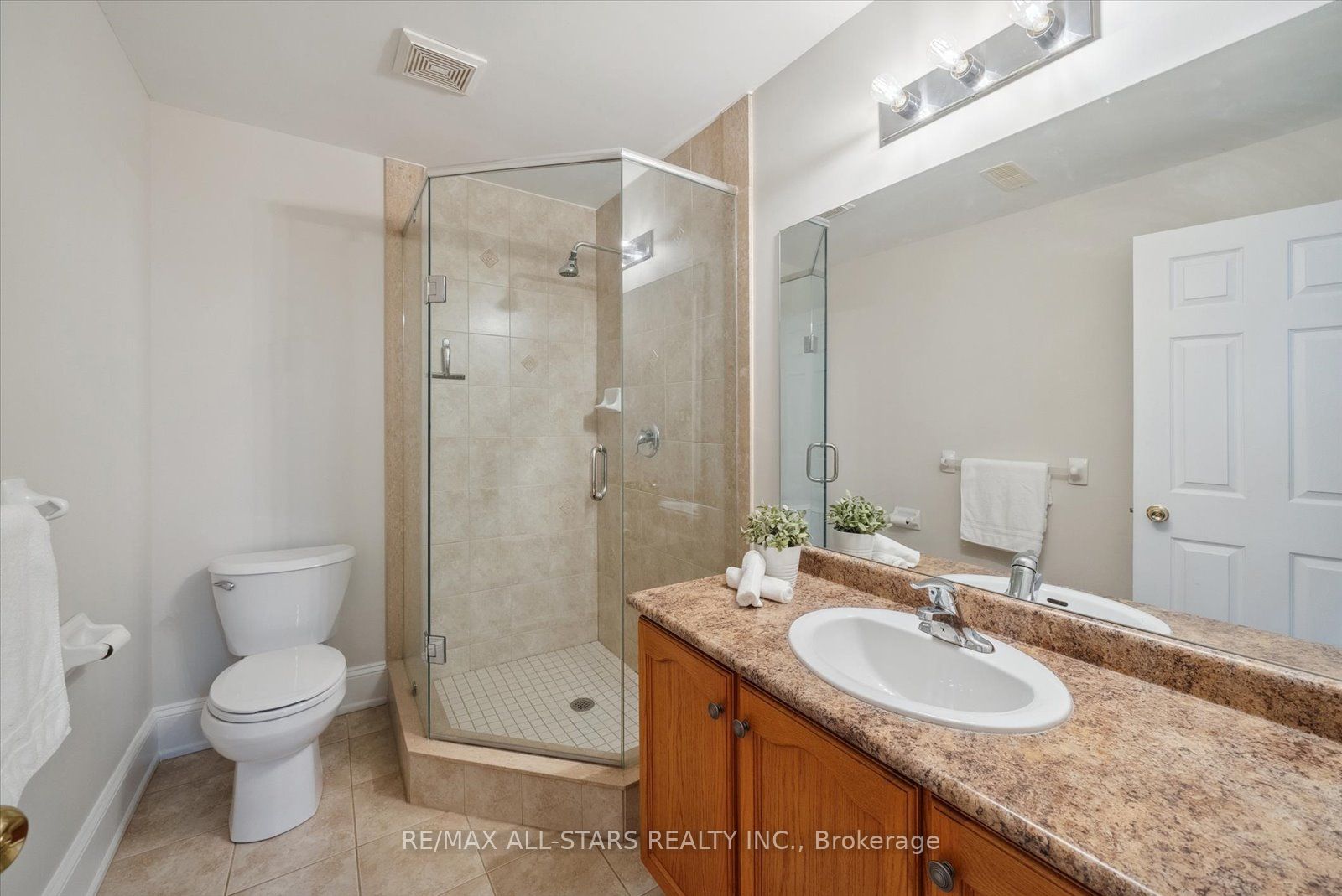 121 Riverglen Drive