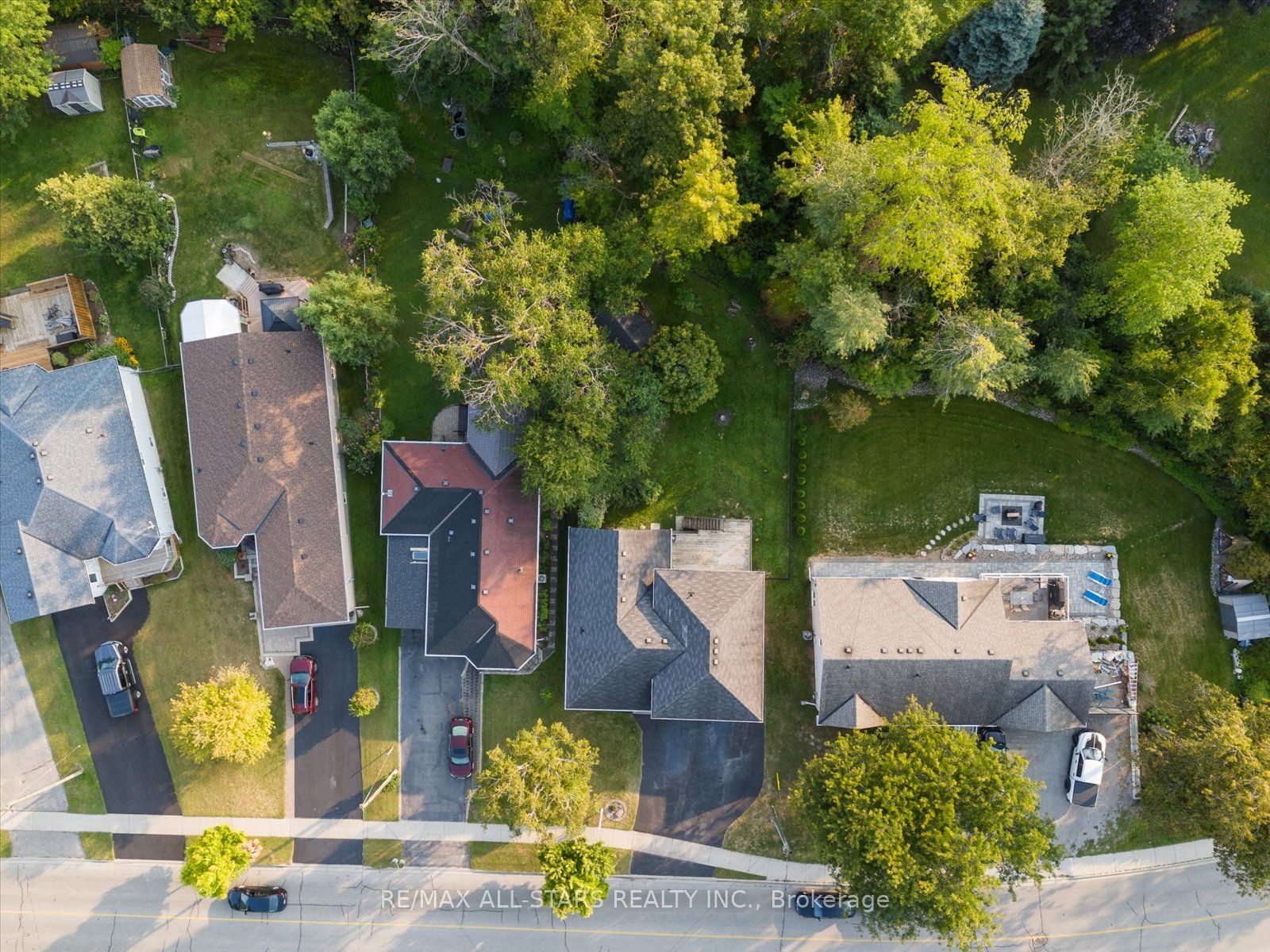 121 Riverglen Drive
