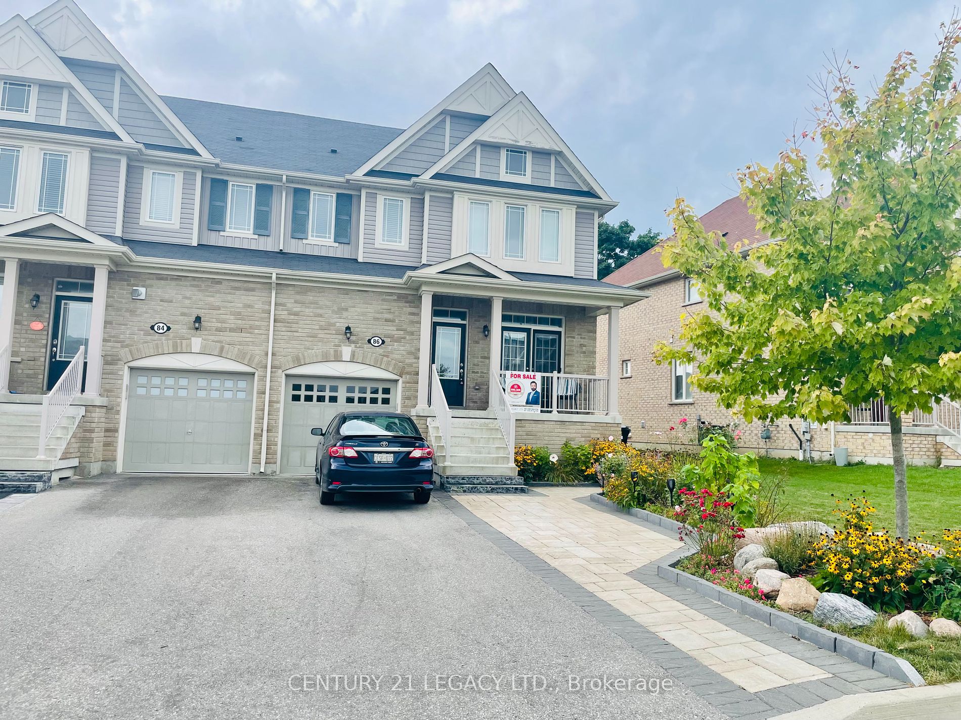 86 Sydie Lane