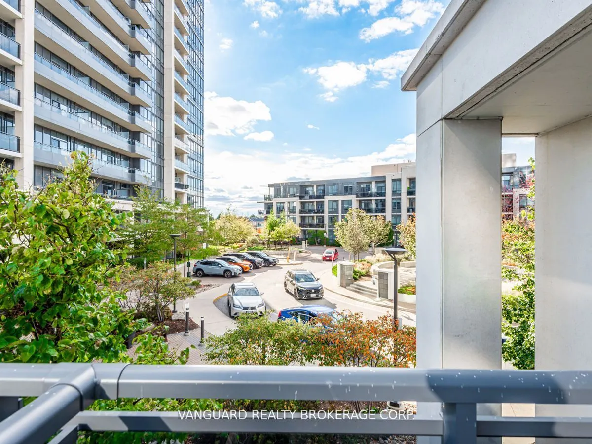 75 North Park Road, #208