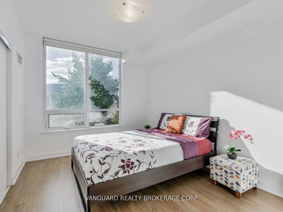 75 North Park Road, #208