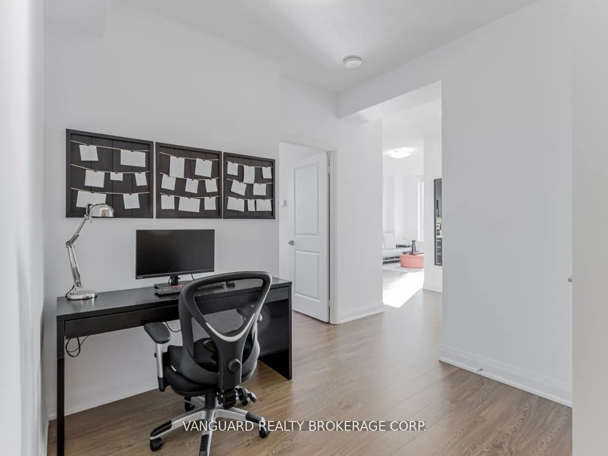 75 North Park Road, #208