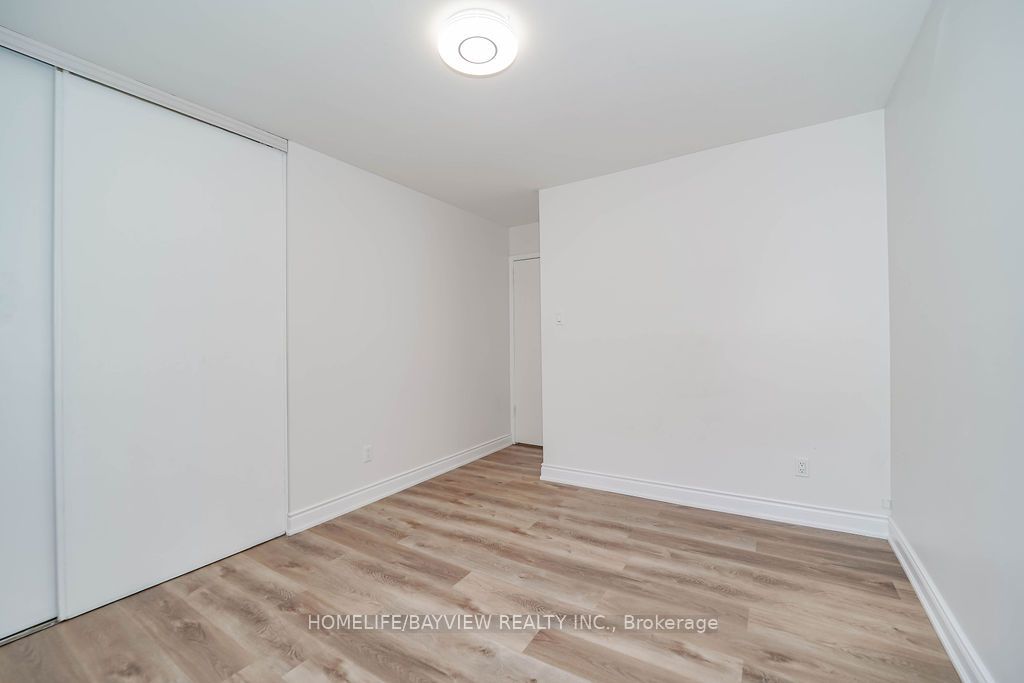 12 Poplar Crescent, #34