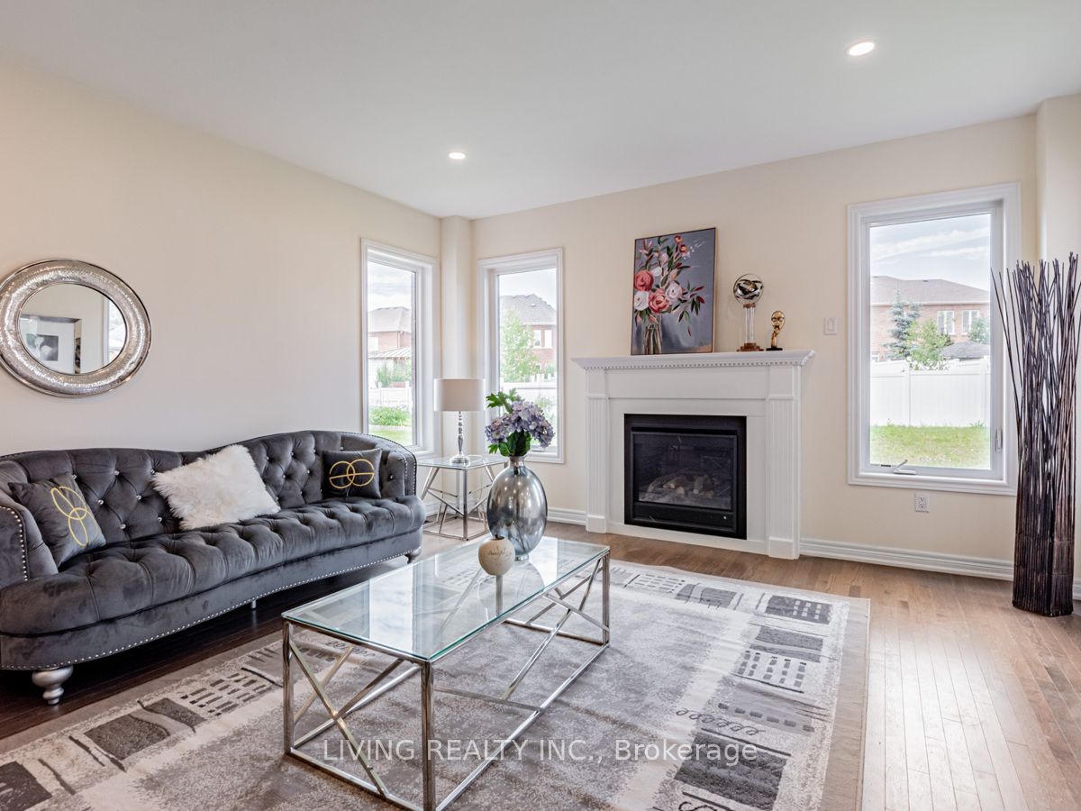 127 Copeland Crescent