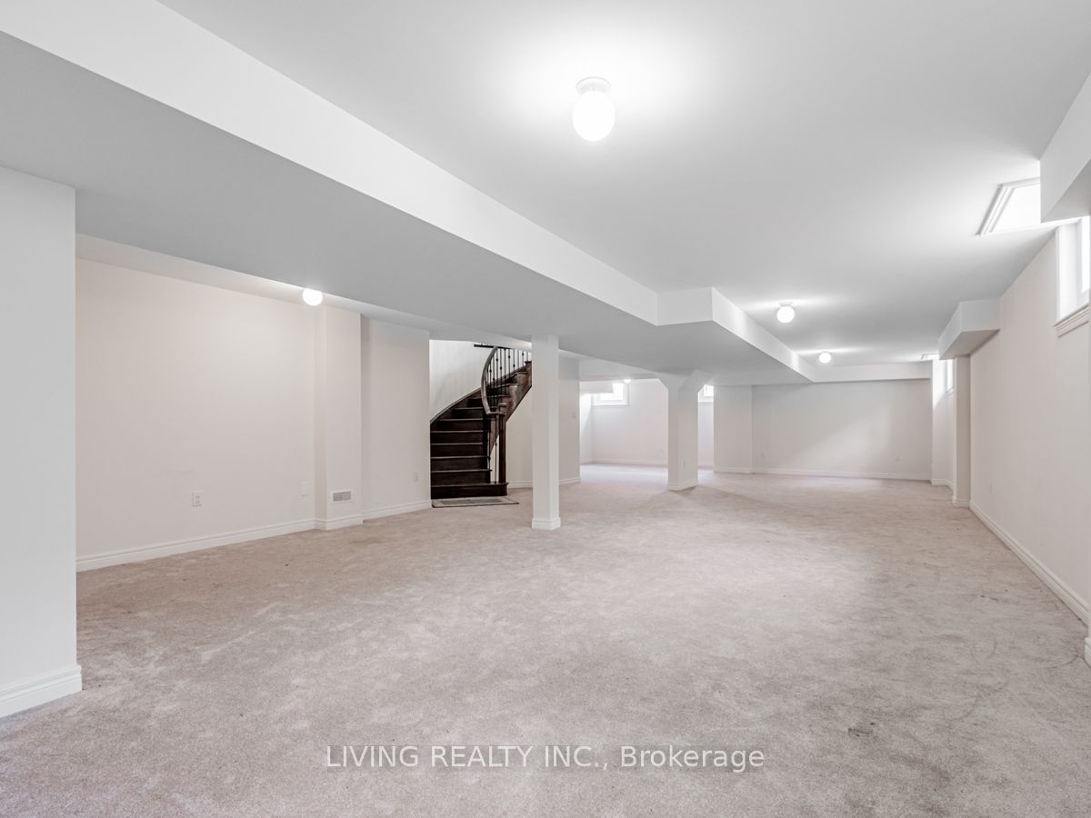 127 Copeland Crescent
