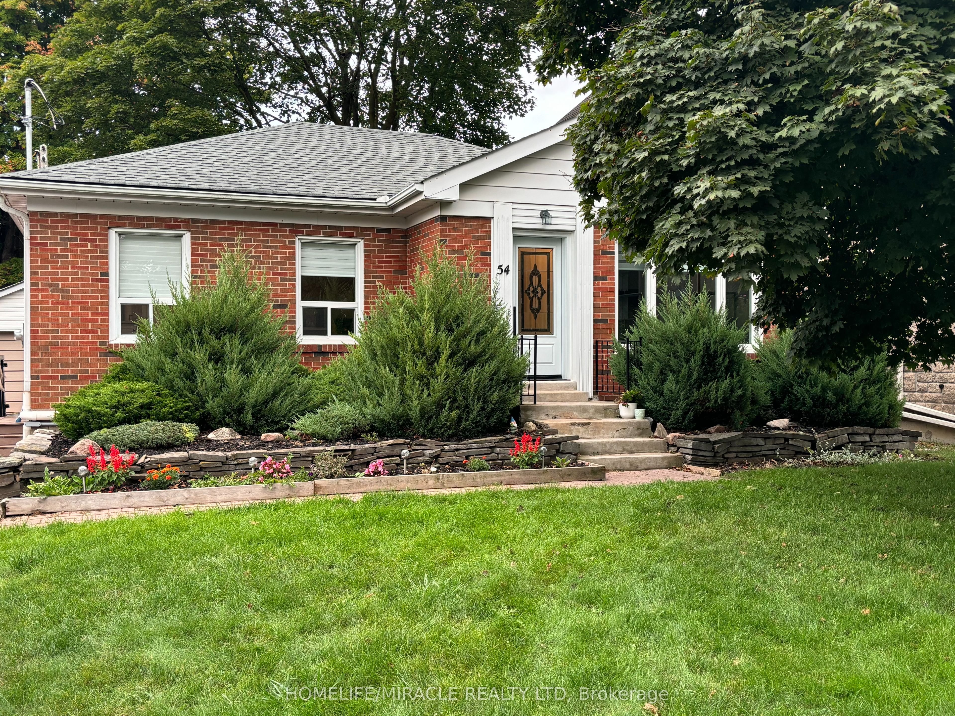 54 Hawman Avenue, #Lower