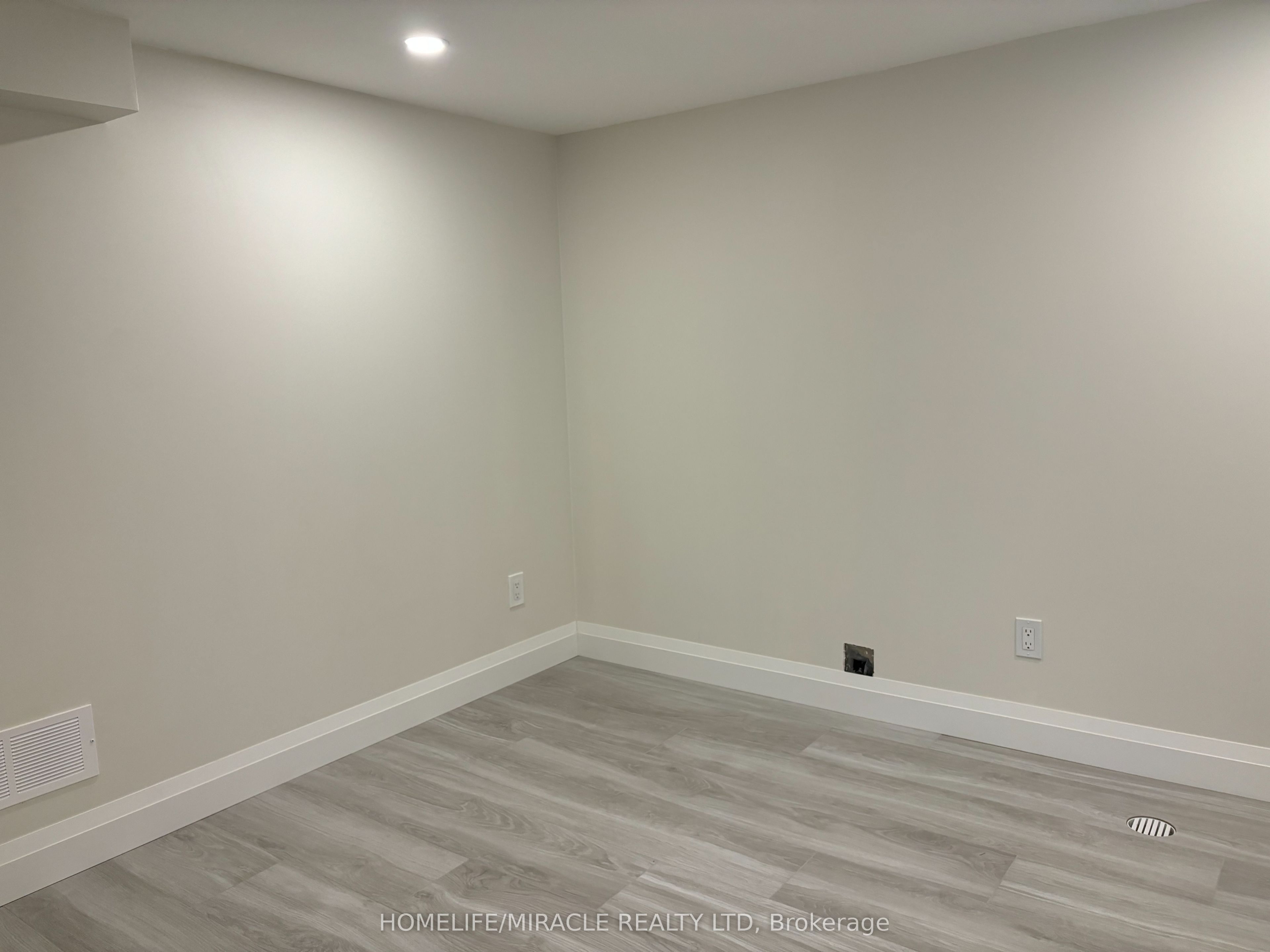 54 Hawman Avenue, #Lower