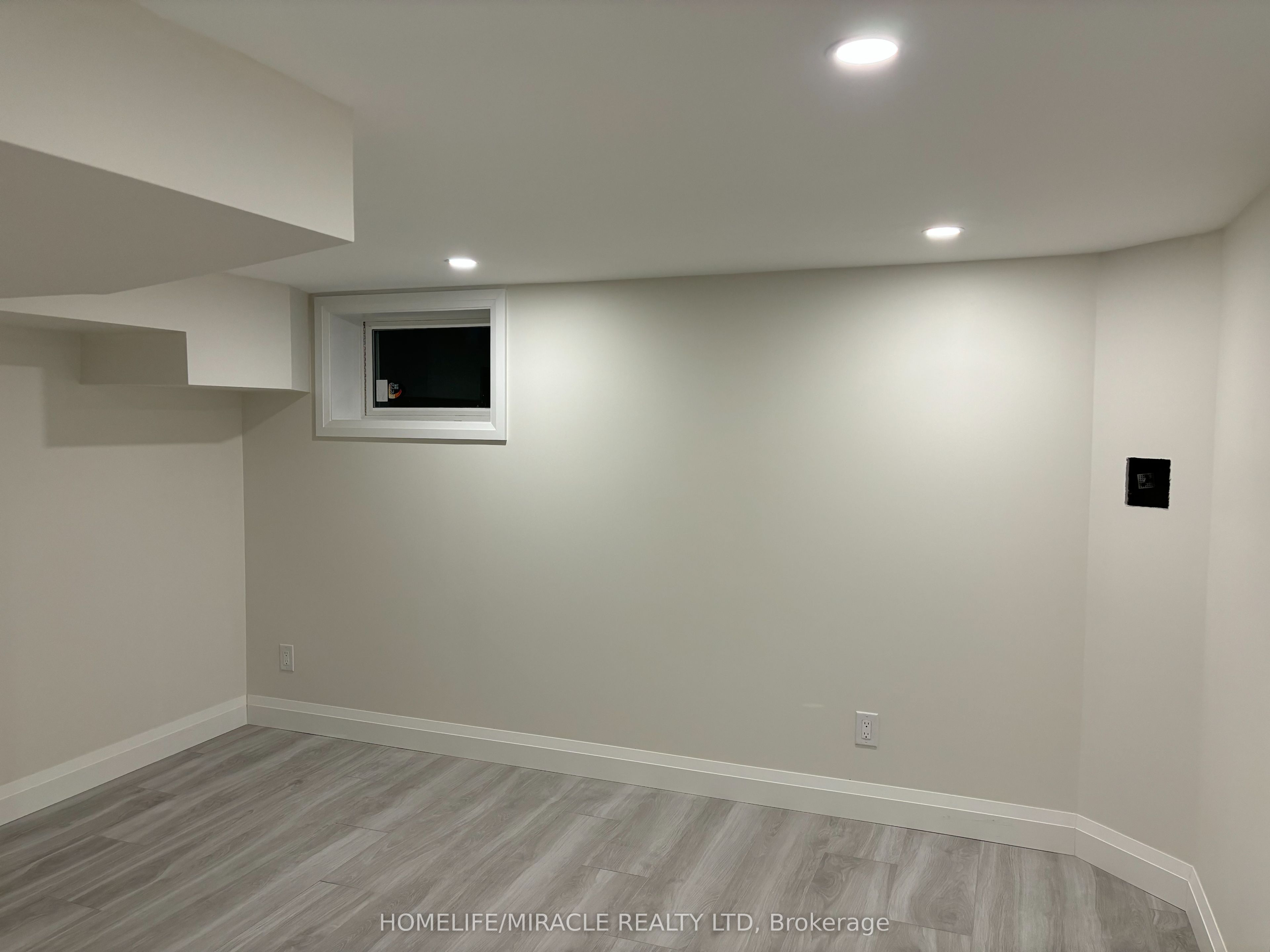 54 Hawman Avenue, #Lower