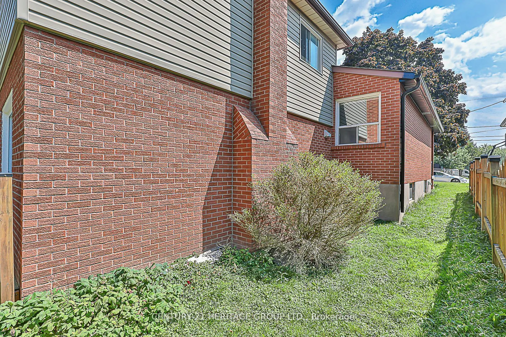 289 Richmond Street
