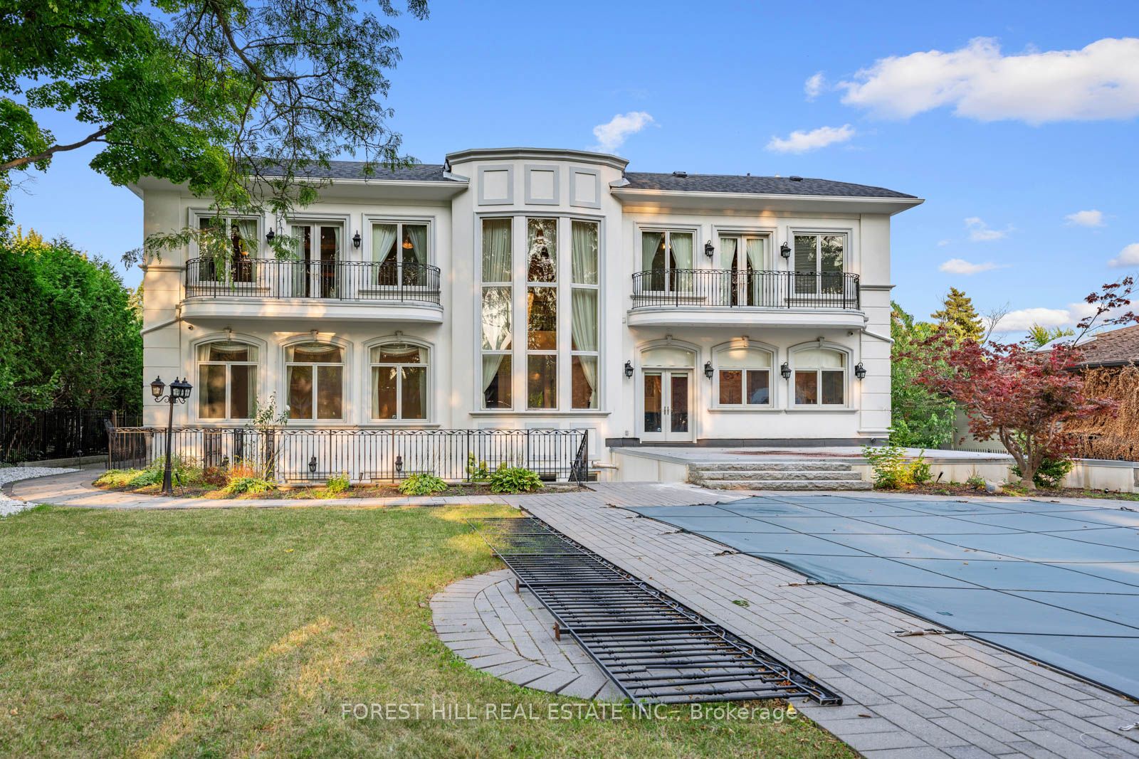 12 Thornbank Road