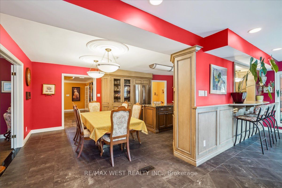 190 Sandys Drive