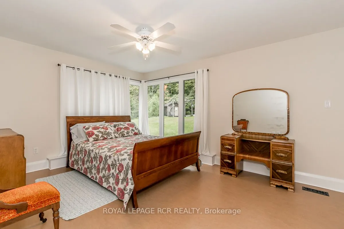 16365 Bathurst Street