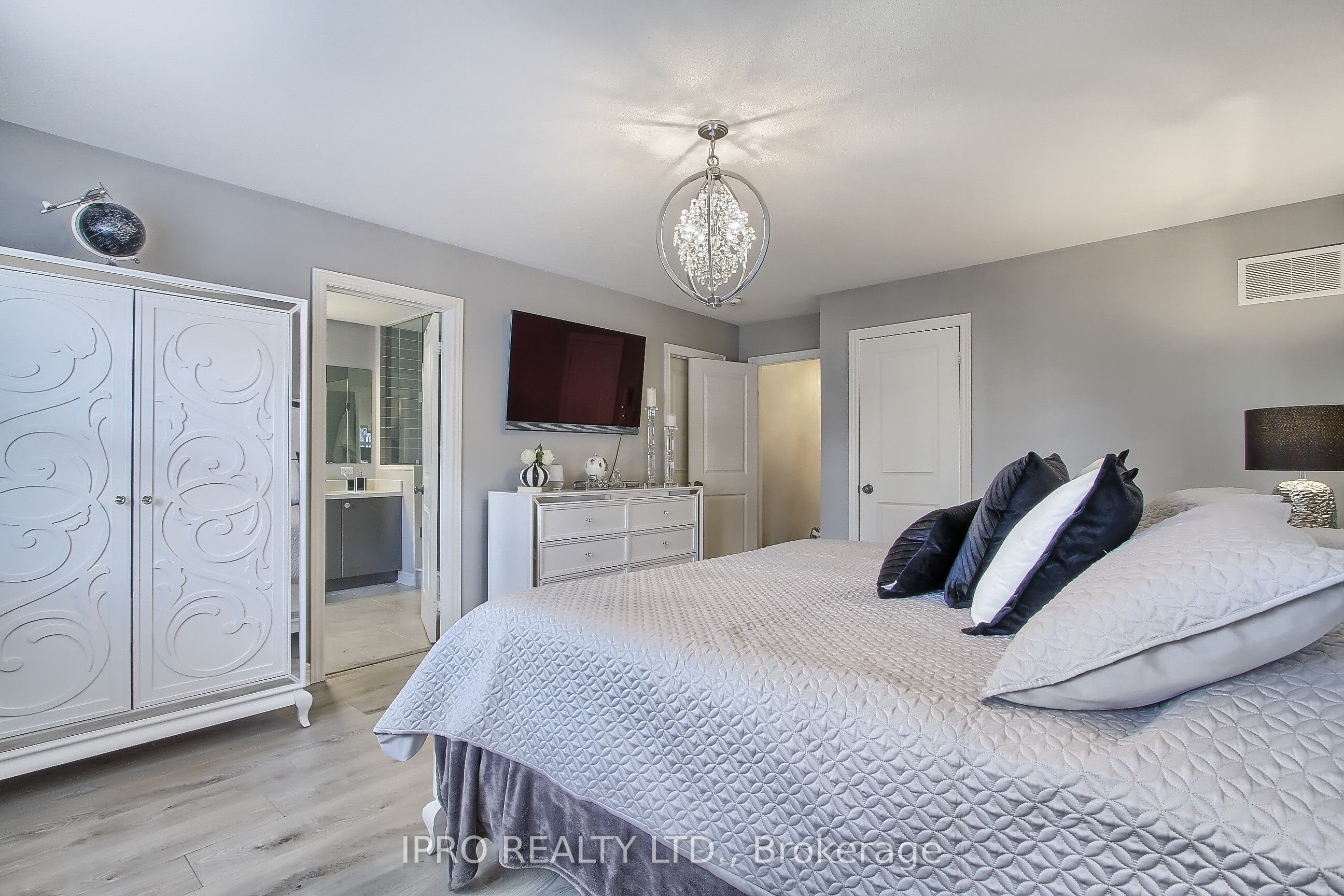 79 Willoughby Way