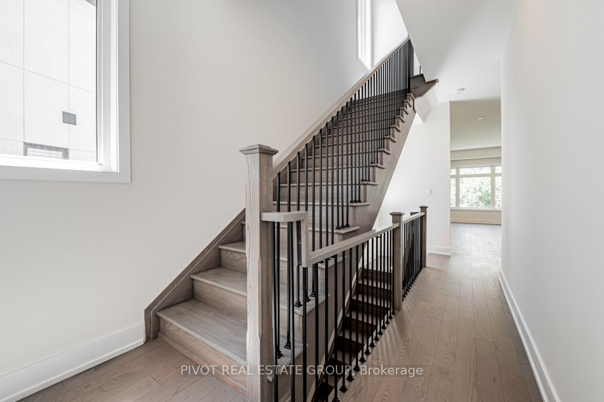 9 Knollview Lane
