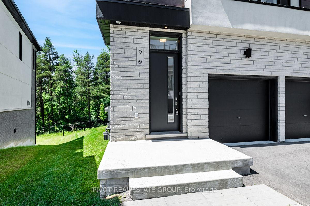 9 Knollview Lane