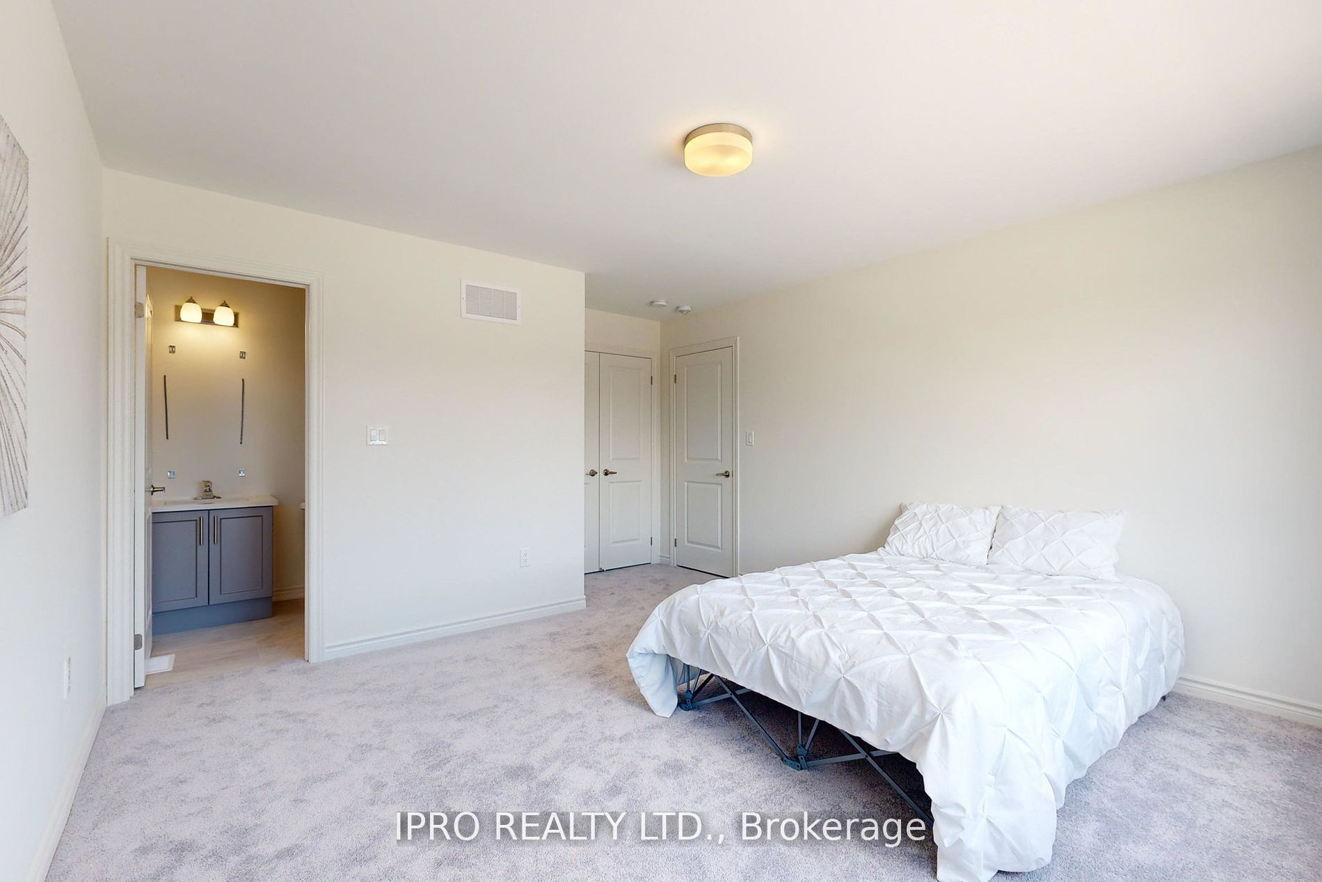51 Sparrow Way