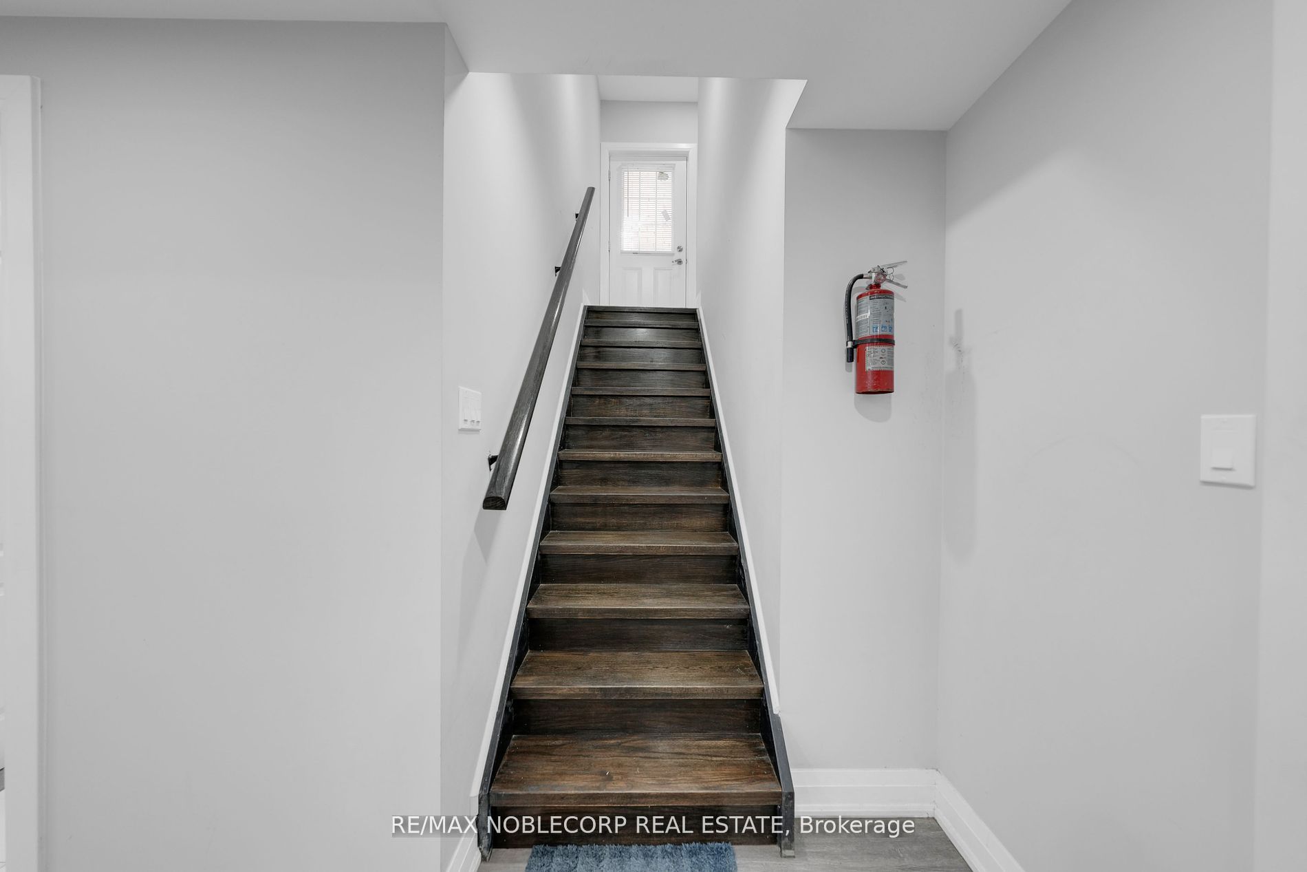 1 Walker Boulevard