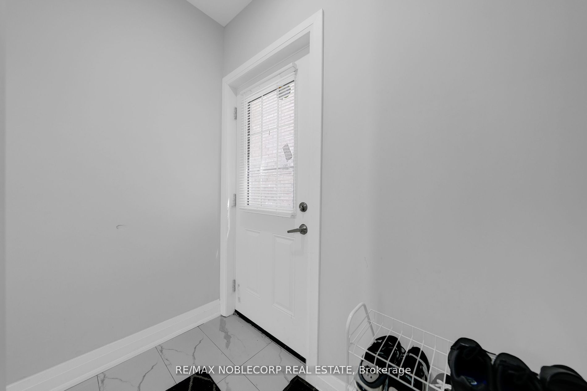 1 Walker Boulevard