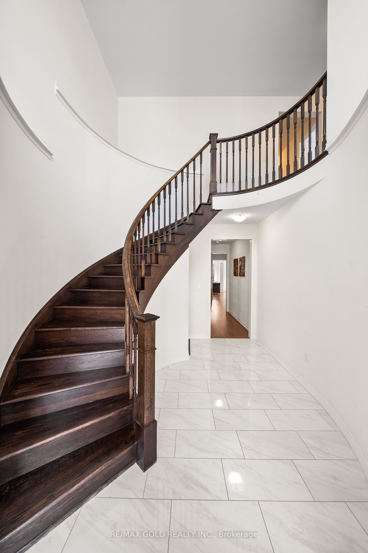31 Streamside Street