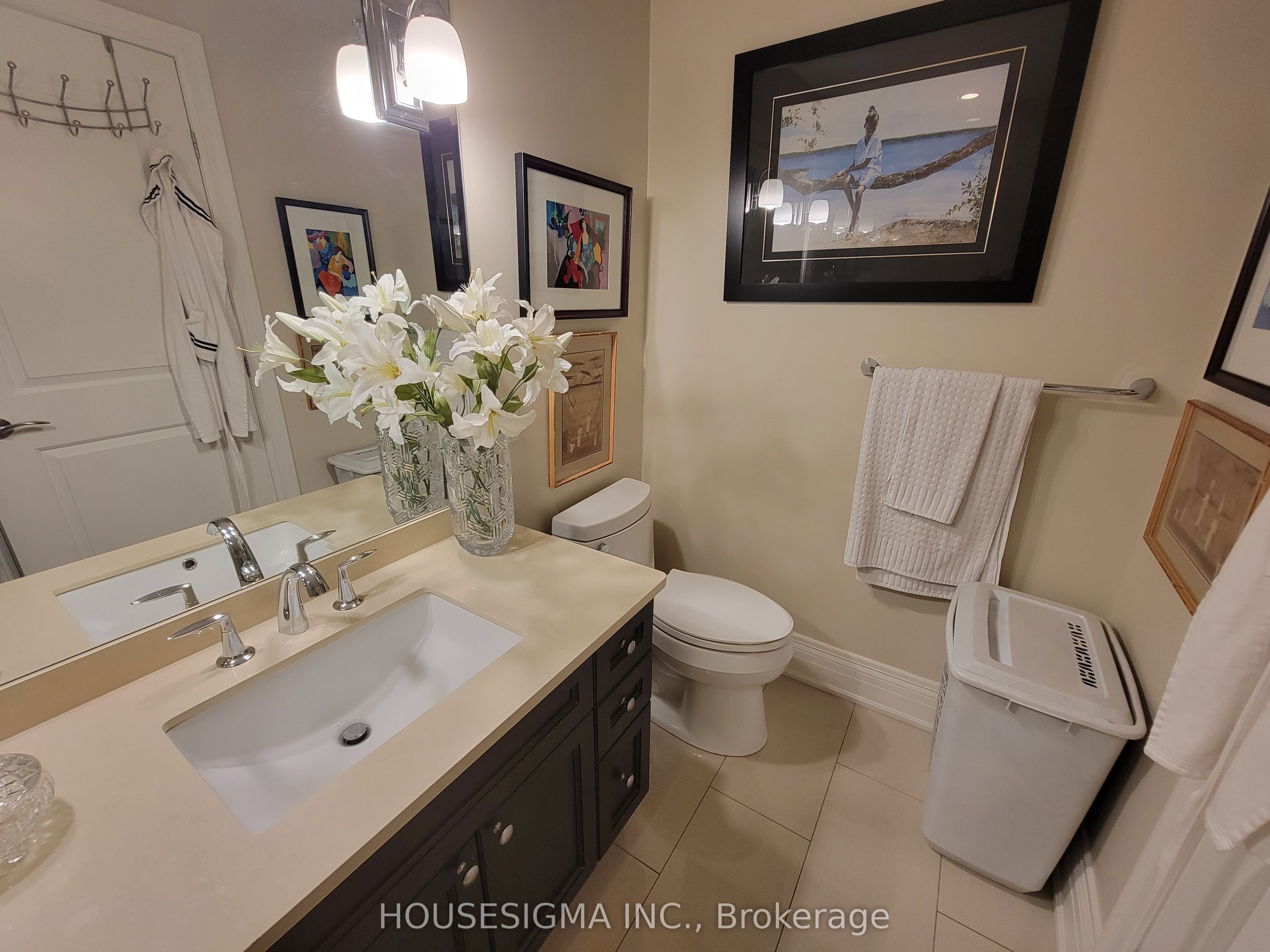 80 Burns Boulevard, #235