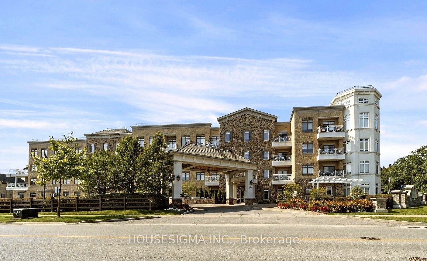 80 Burns Boulevard, #235