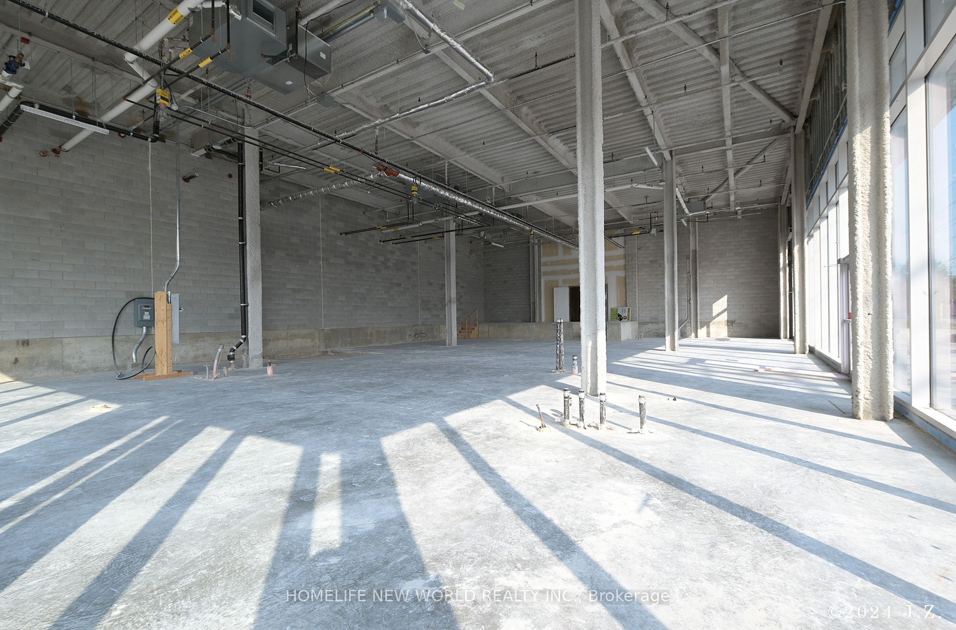 9390 Woodbine Avenue, #118