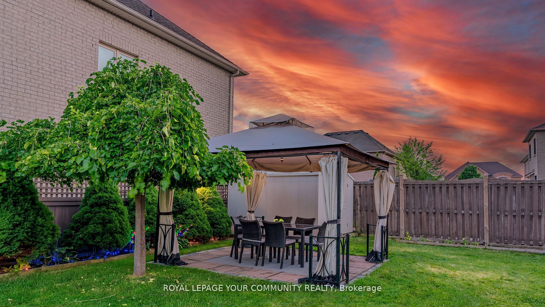 1 Heathfield Avenue