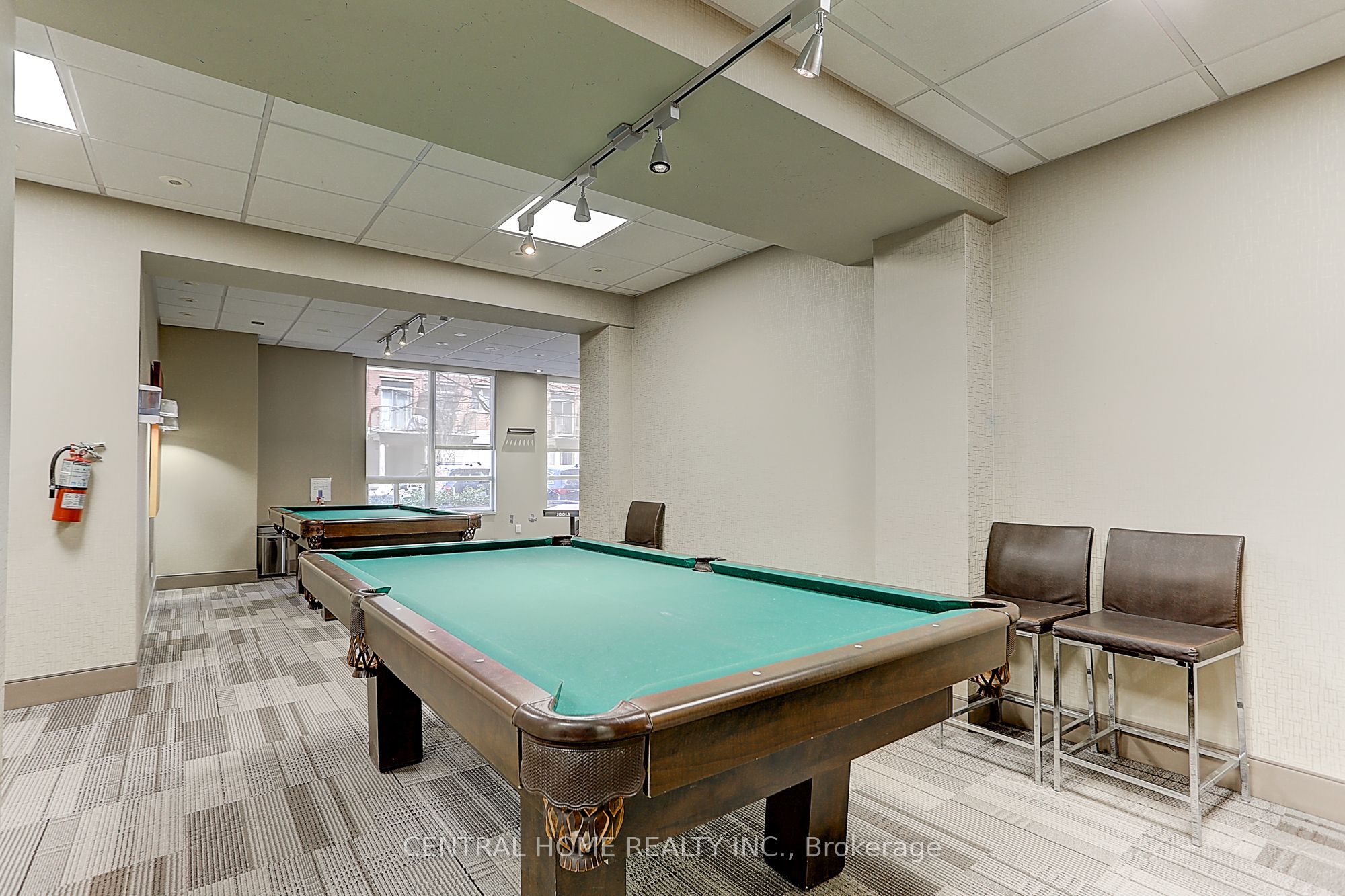 21 Galleria Parkway, #21