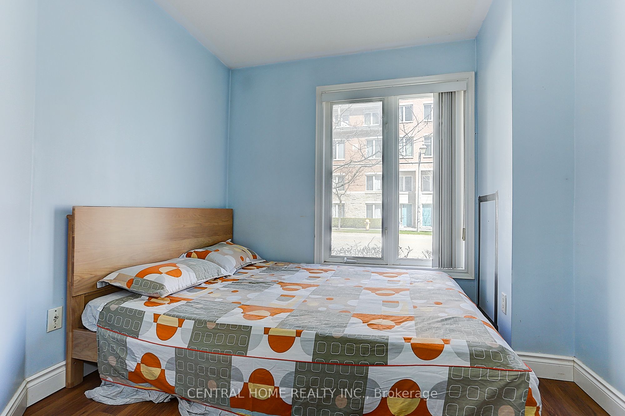 21 Galleria Parkway, #21