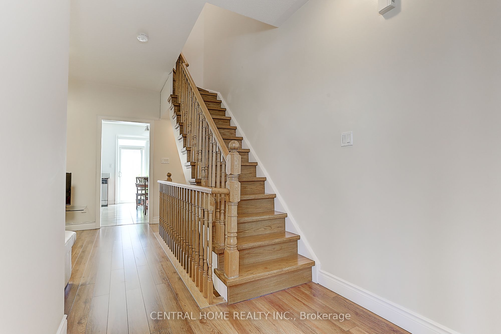 21 Galleria Parkway, #21