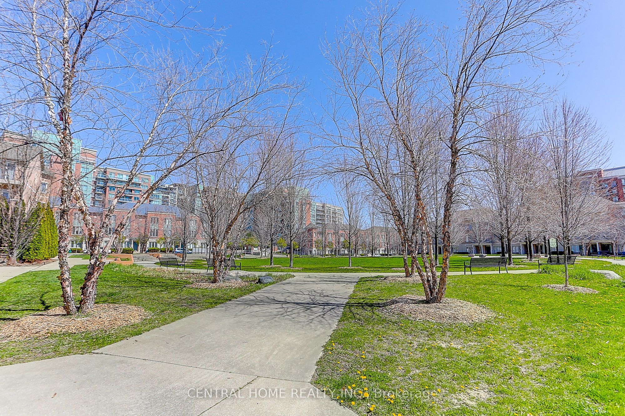 21 Galleria Parkway, #21