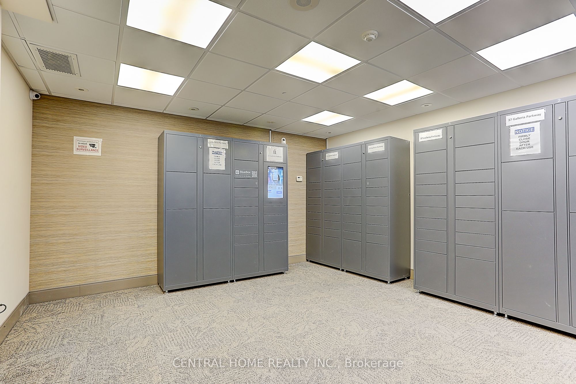 21 Galleria Parkway, #21