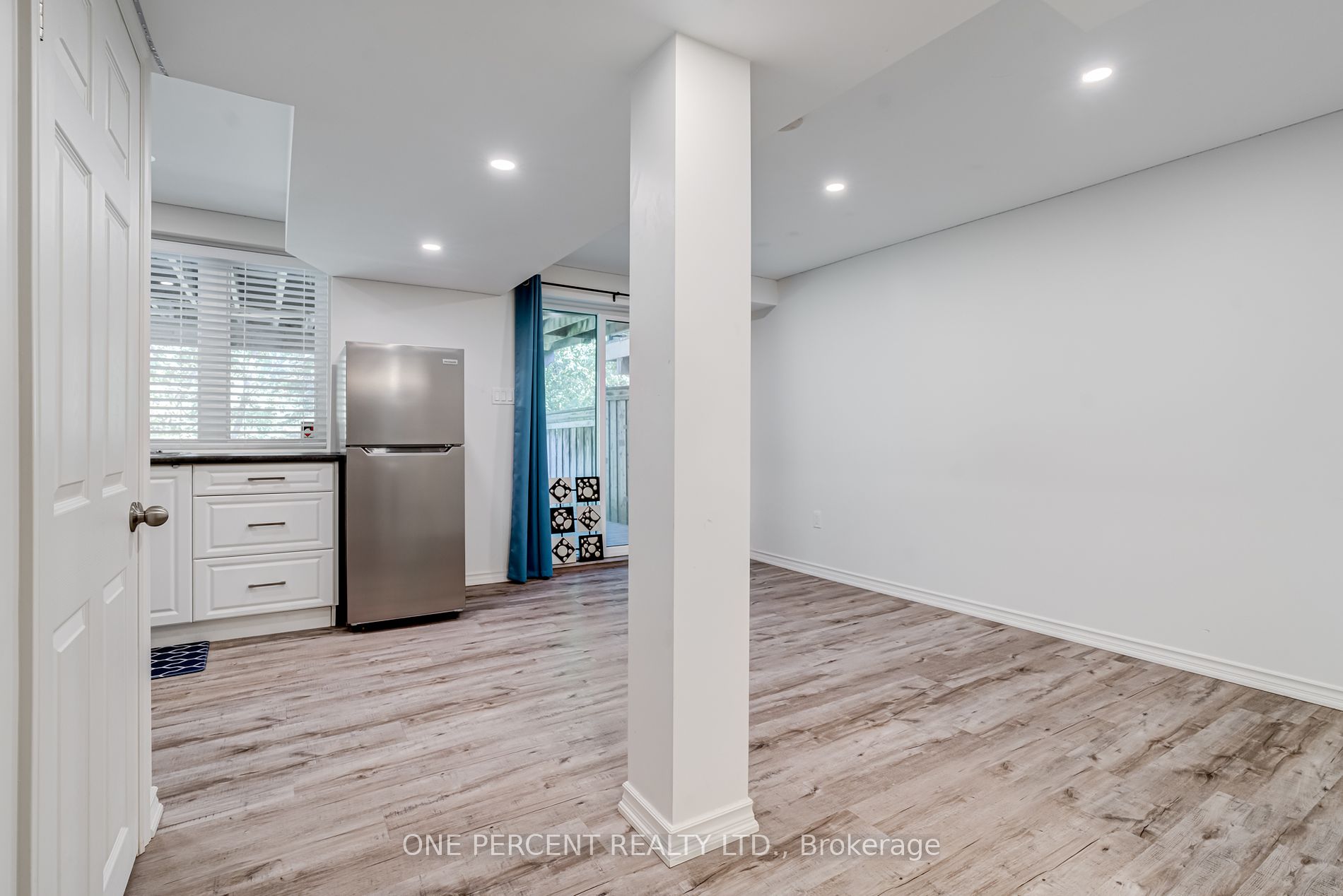 707 John Cole Court