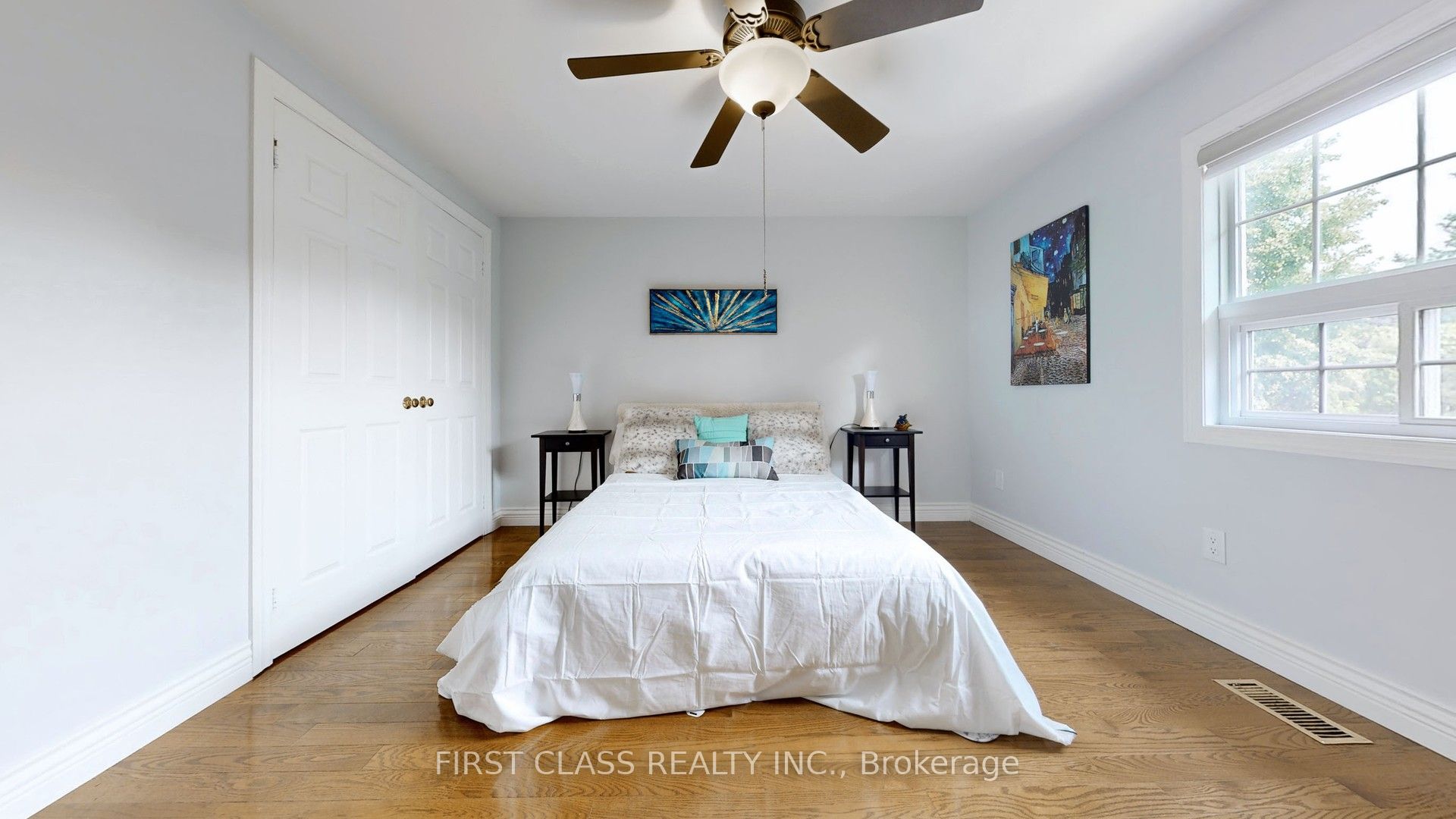 125 Longwater Chase