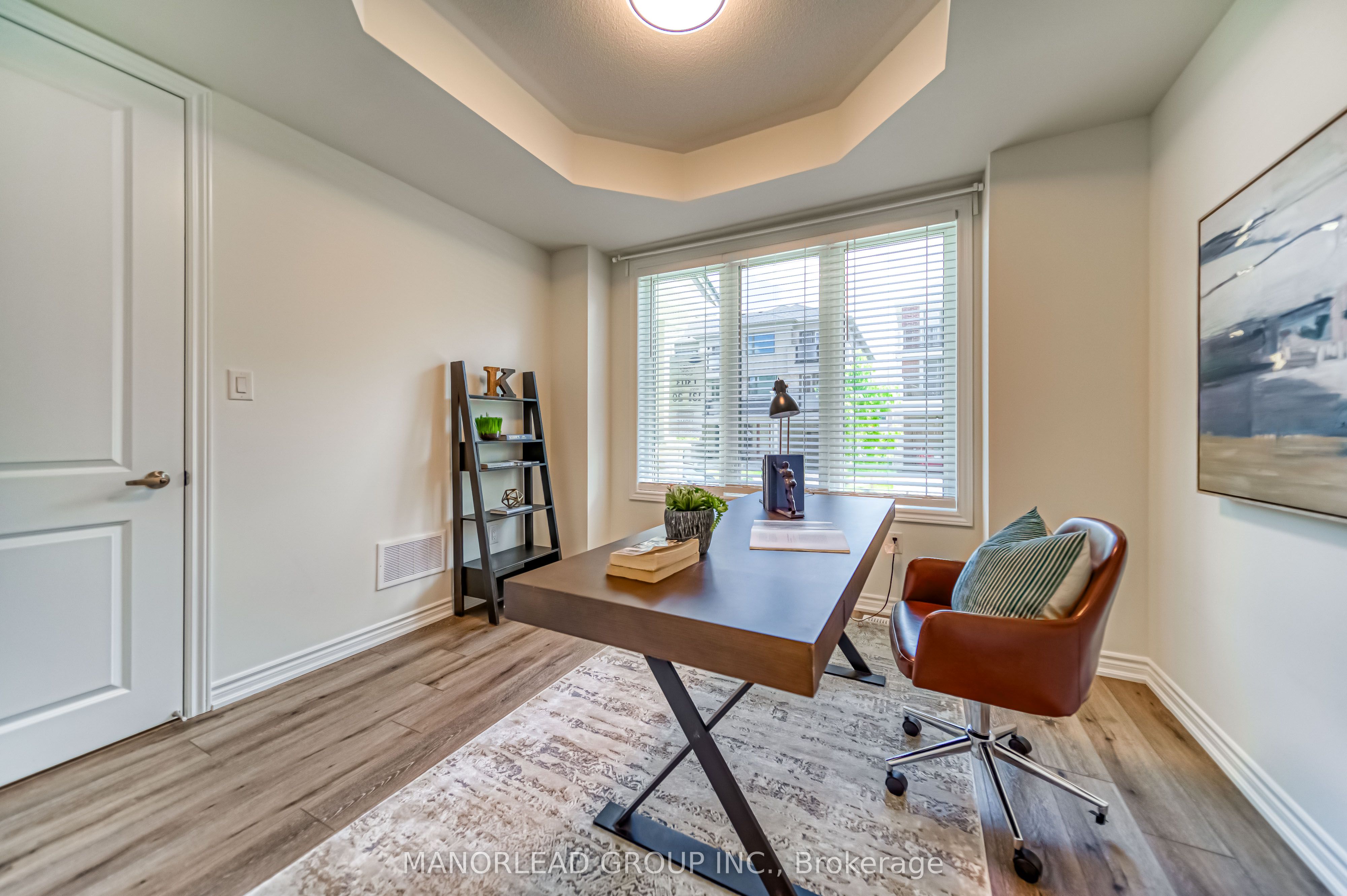 107 Thomas Frisby Jr Crescent