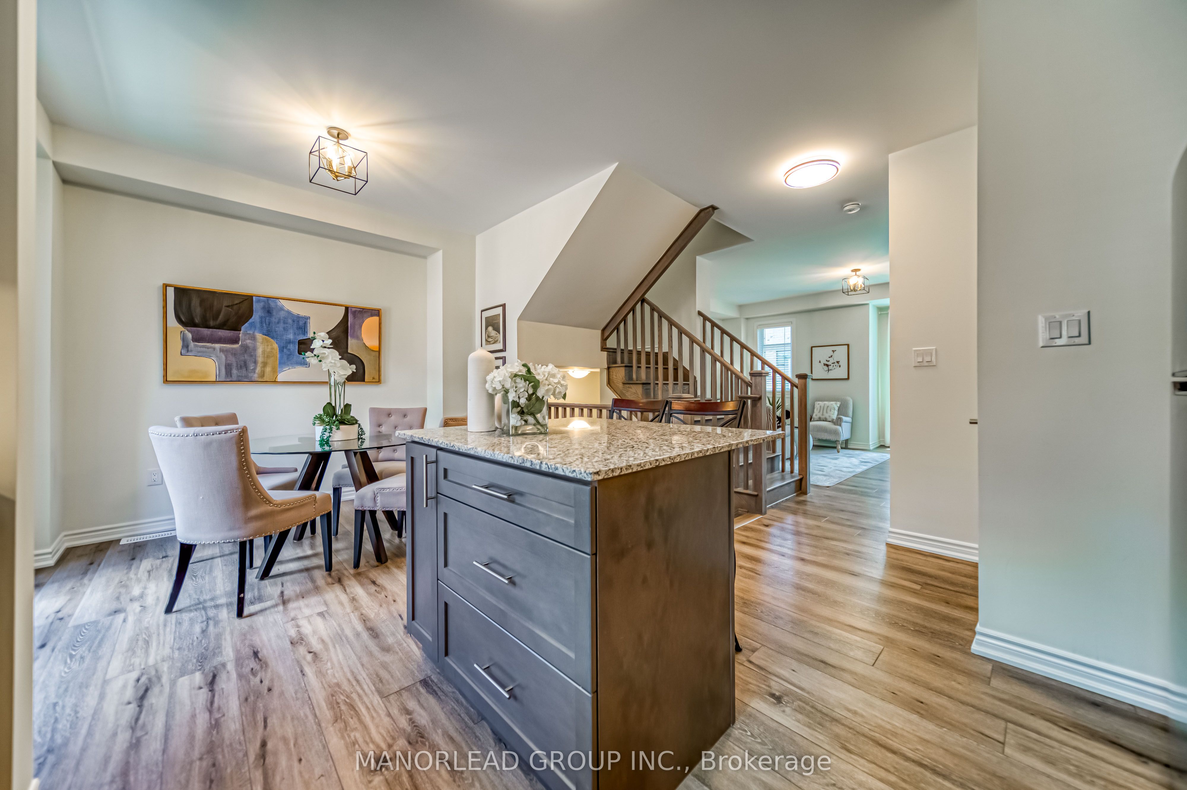 107 Thomas Frisby Jr Crescent