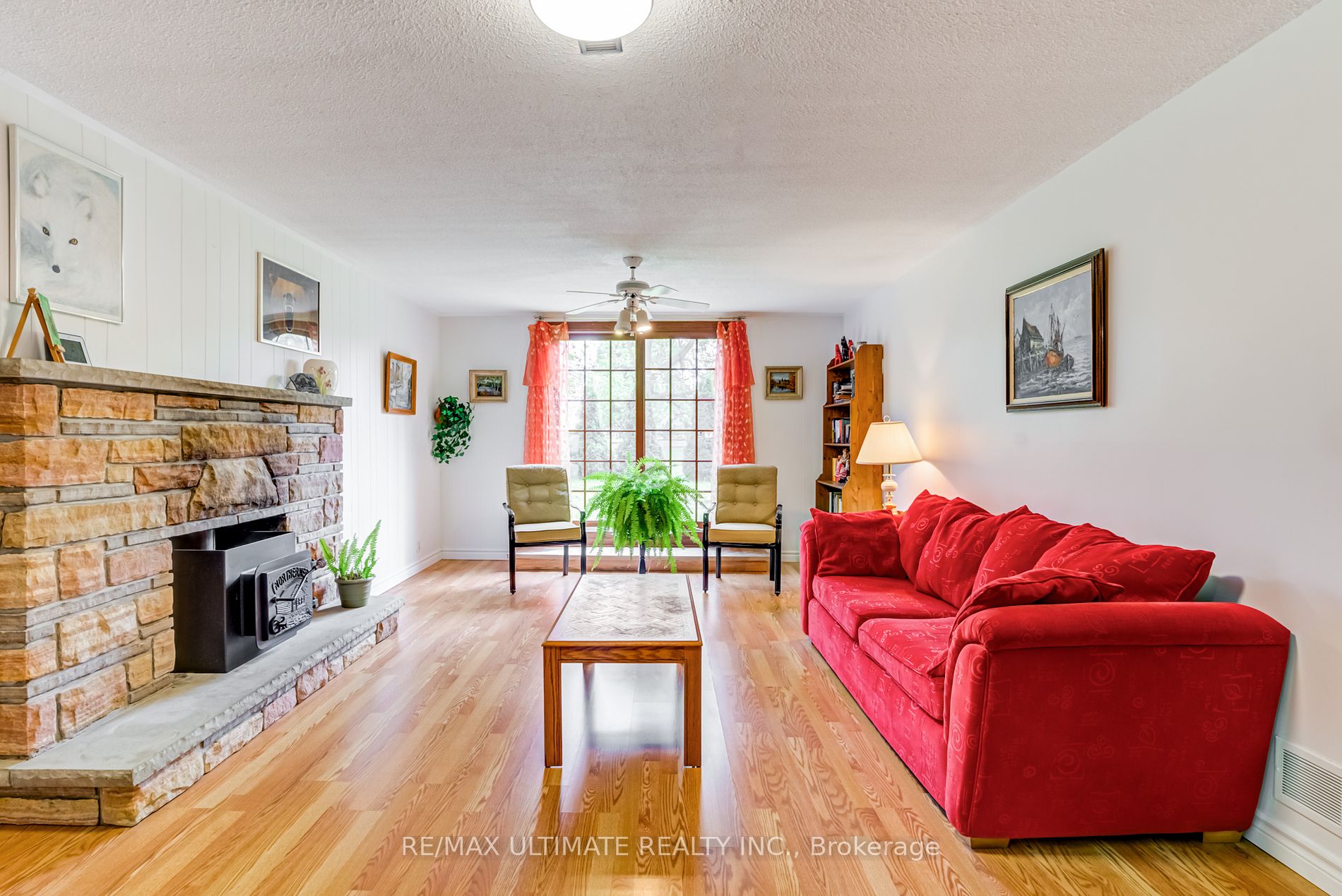 5193 Aurora Road