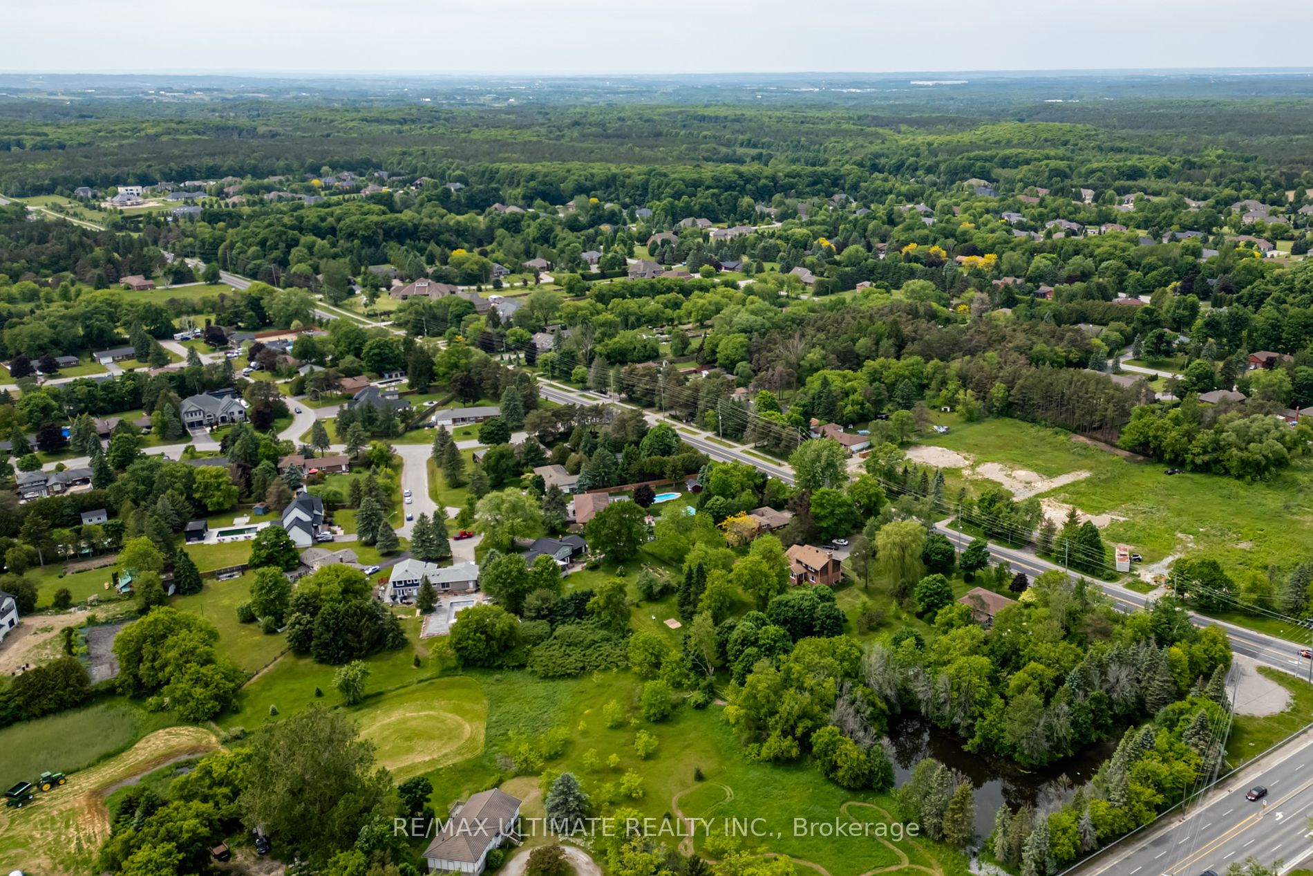 5193 Aurora Road