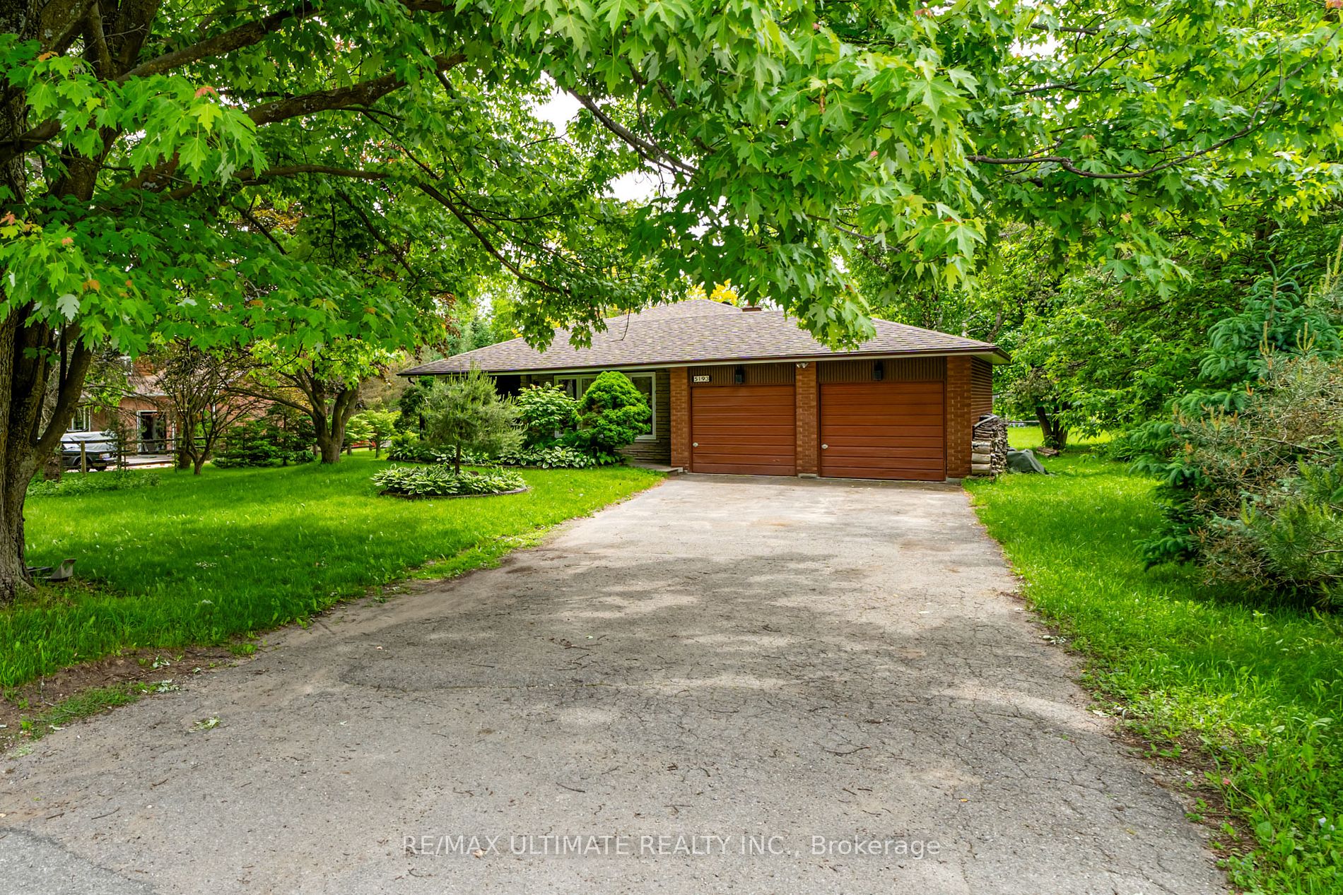 5193 Aurora Road