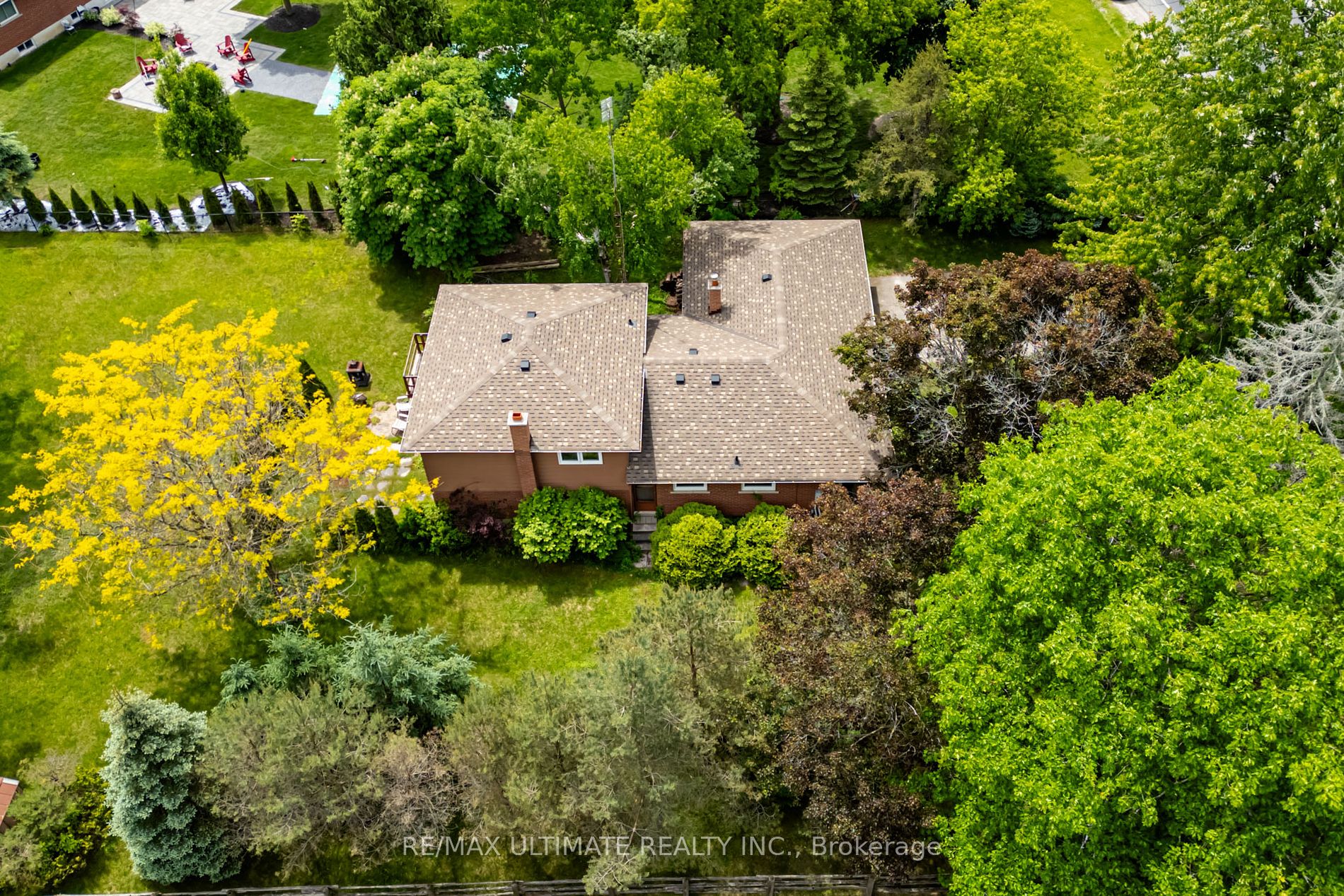 5193 Aurora Road