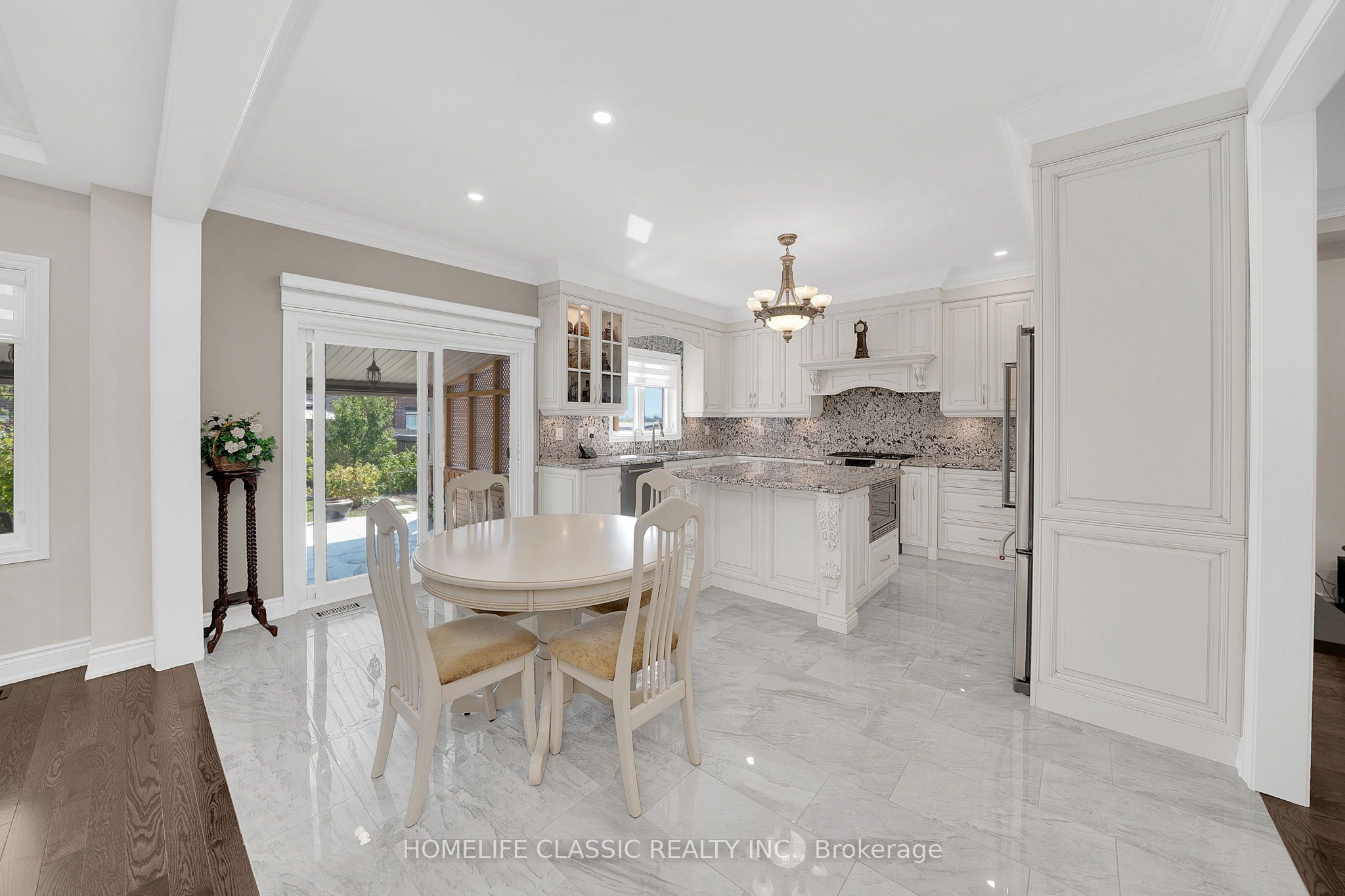 105 McKenzie Way