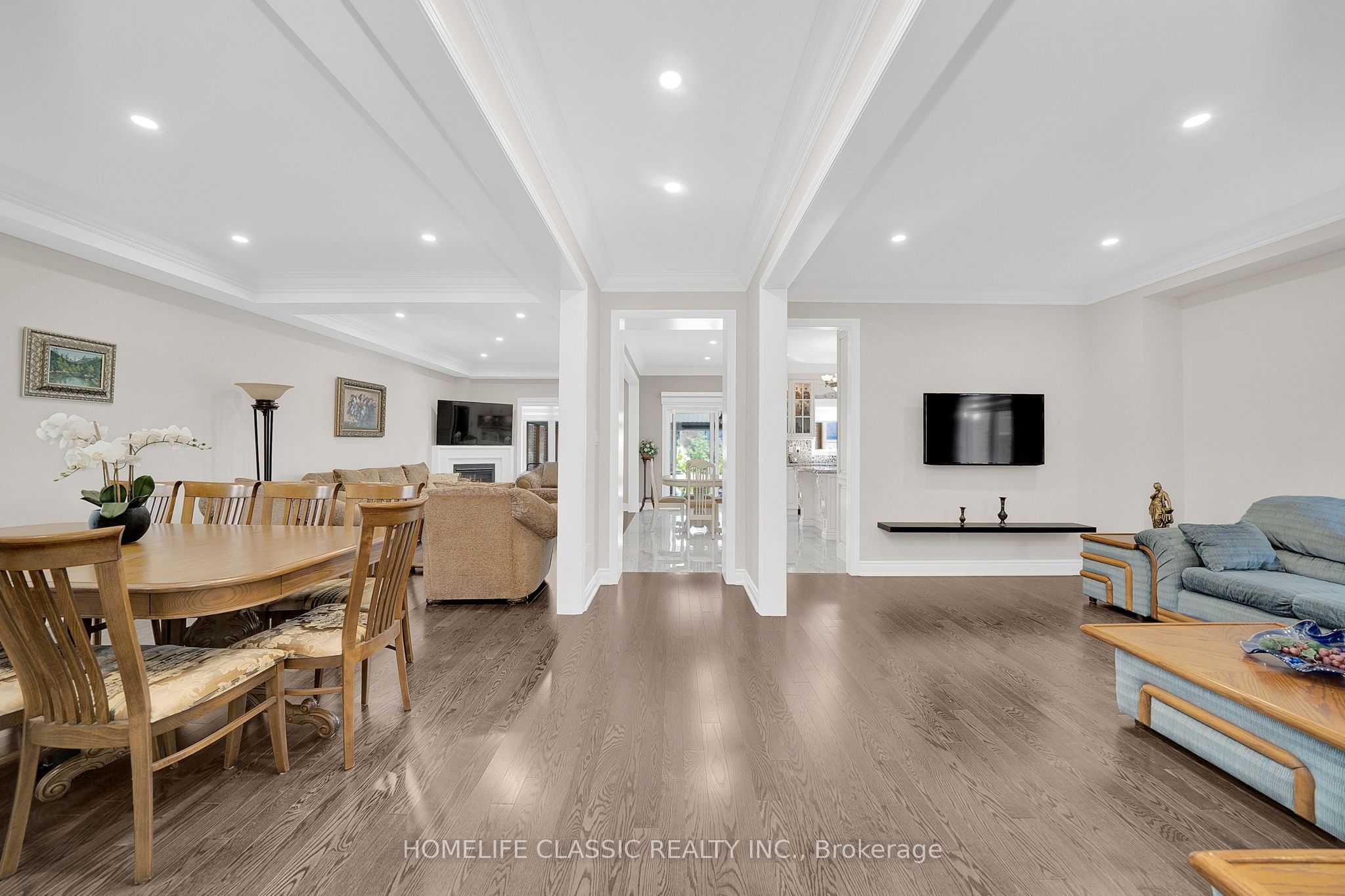 105 McKenzie Way
