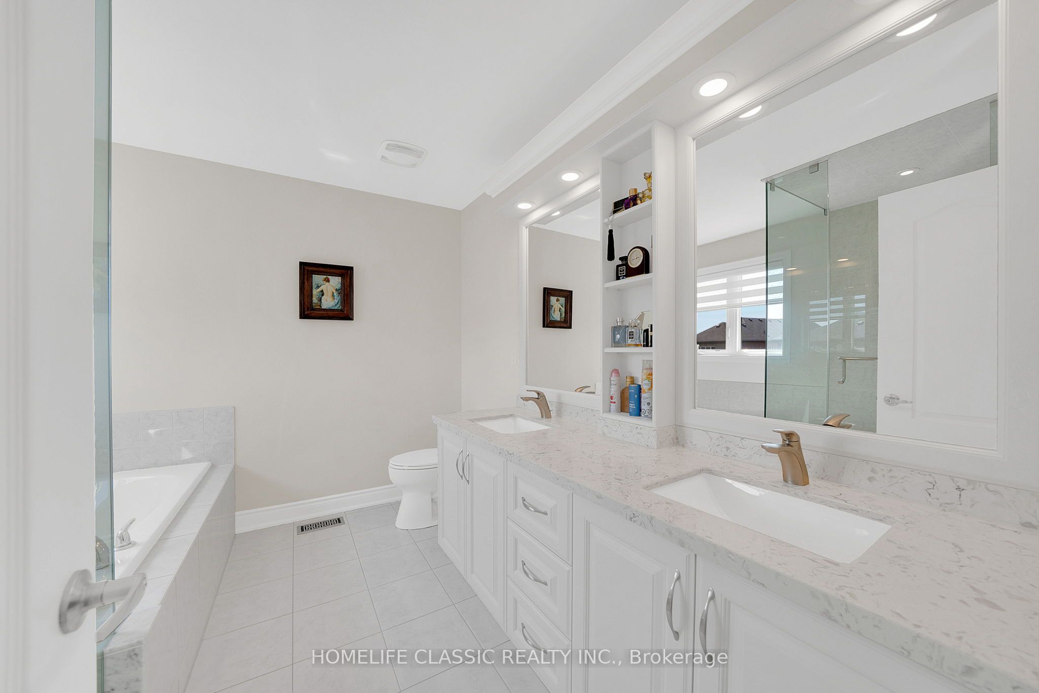 105 McKenzie Way
