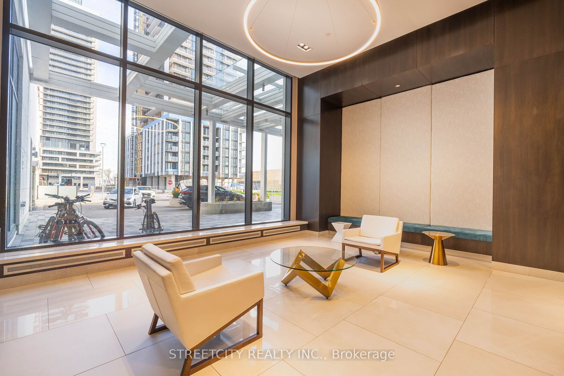 9000 Jane Street #2514