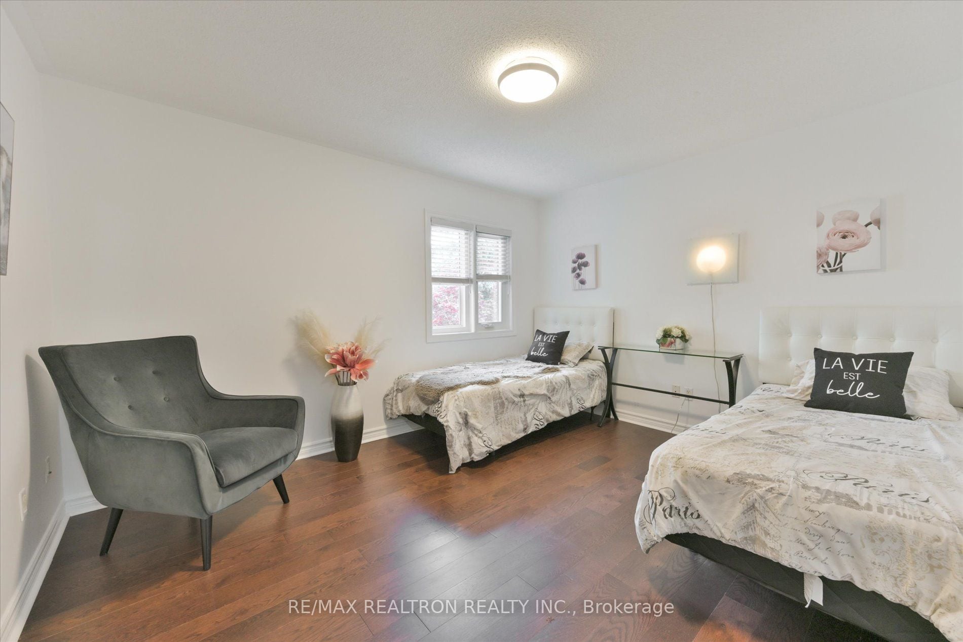 785 Quantra Crescent