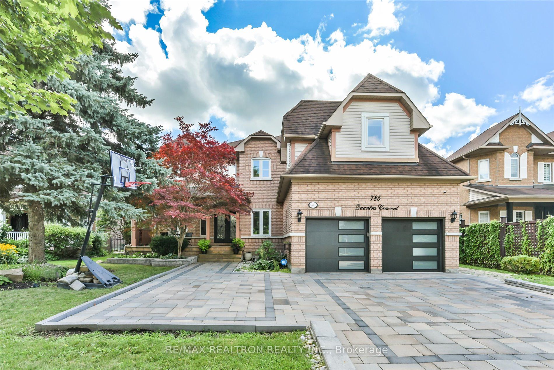 785 Quantra Crescent
