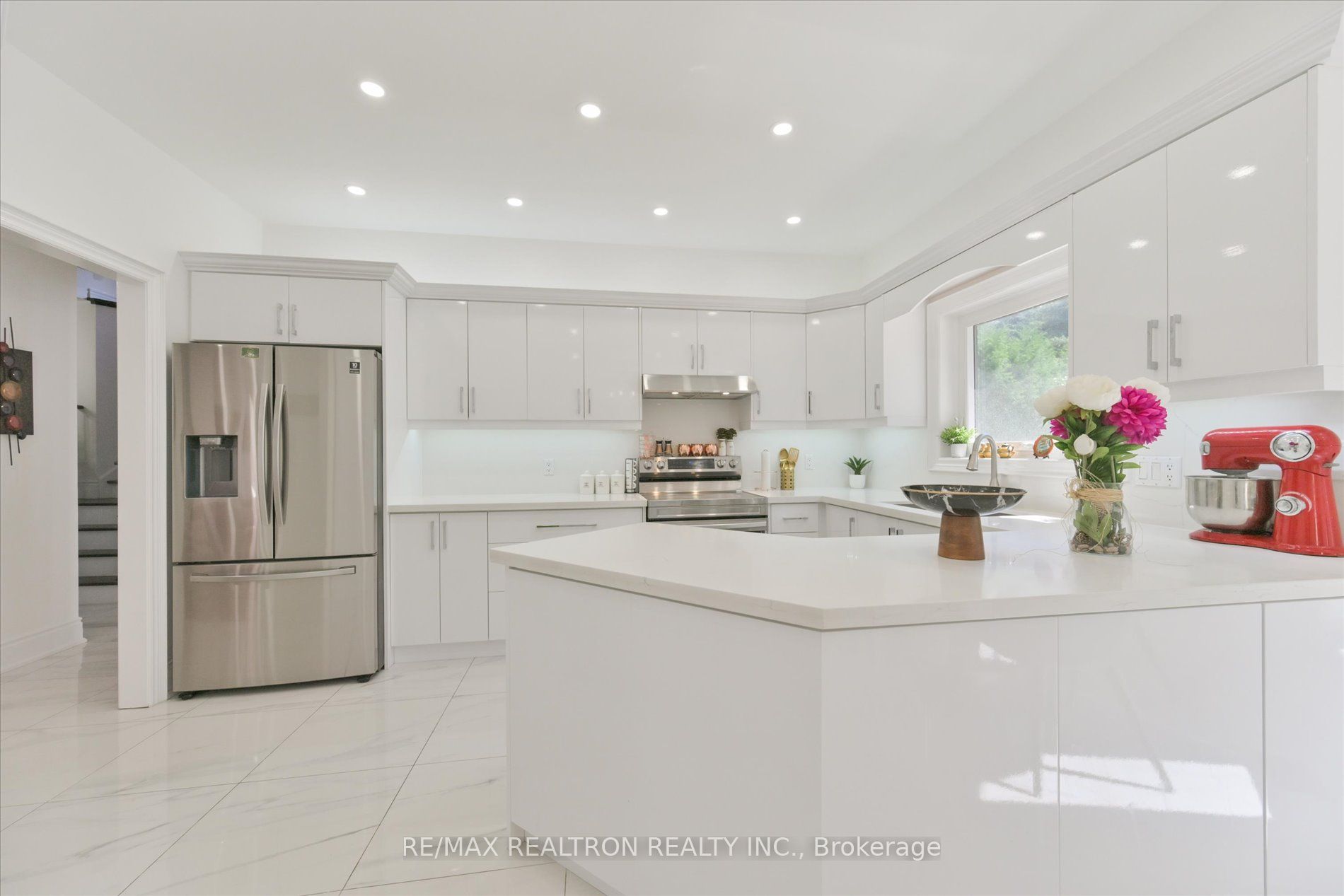 785 Quantra Crescent